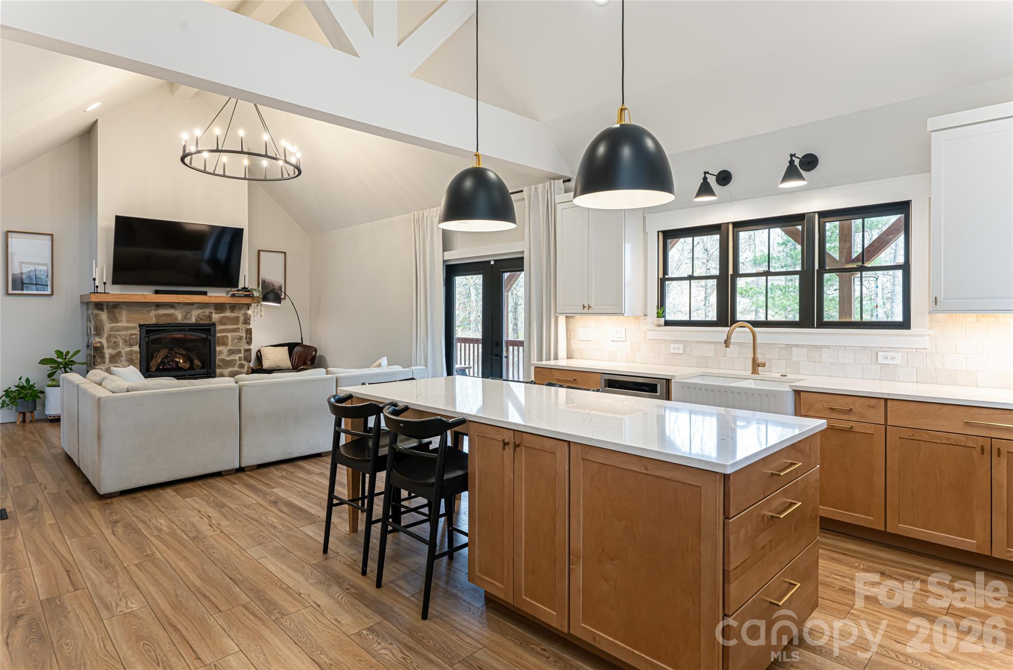 13 Cambridge Drive — Candler