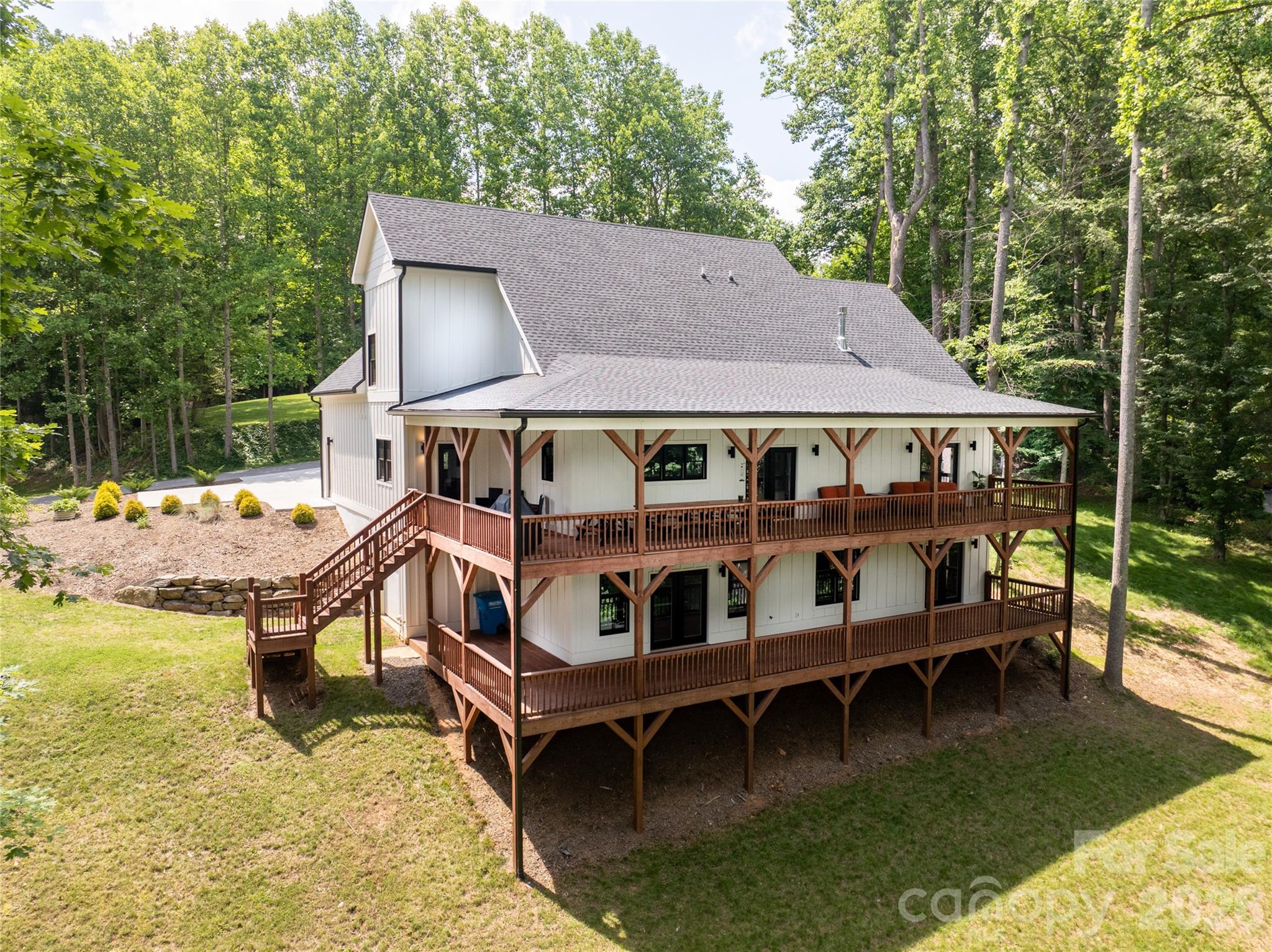 13 Cambridge Drive — Candler