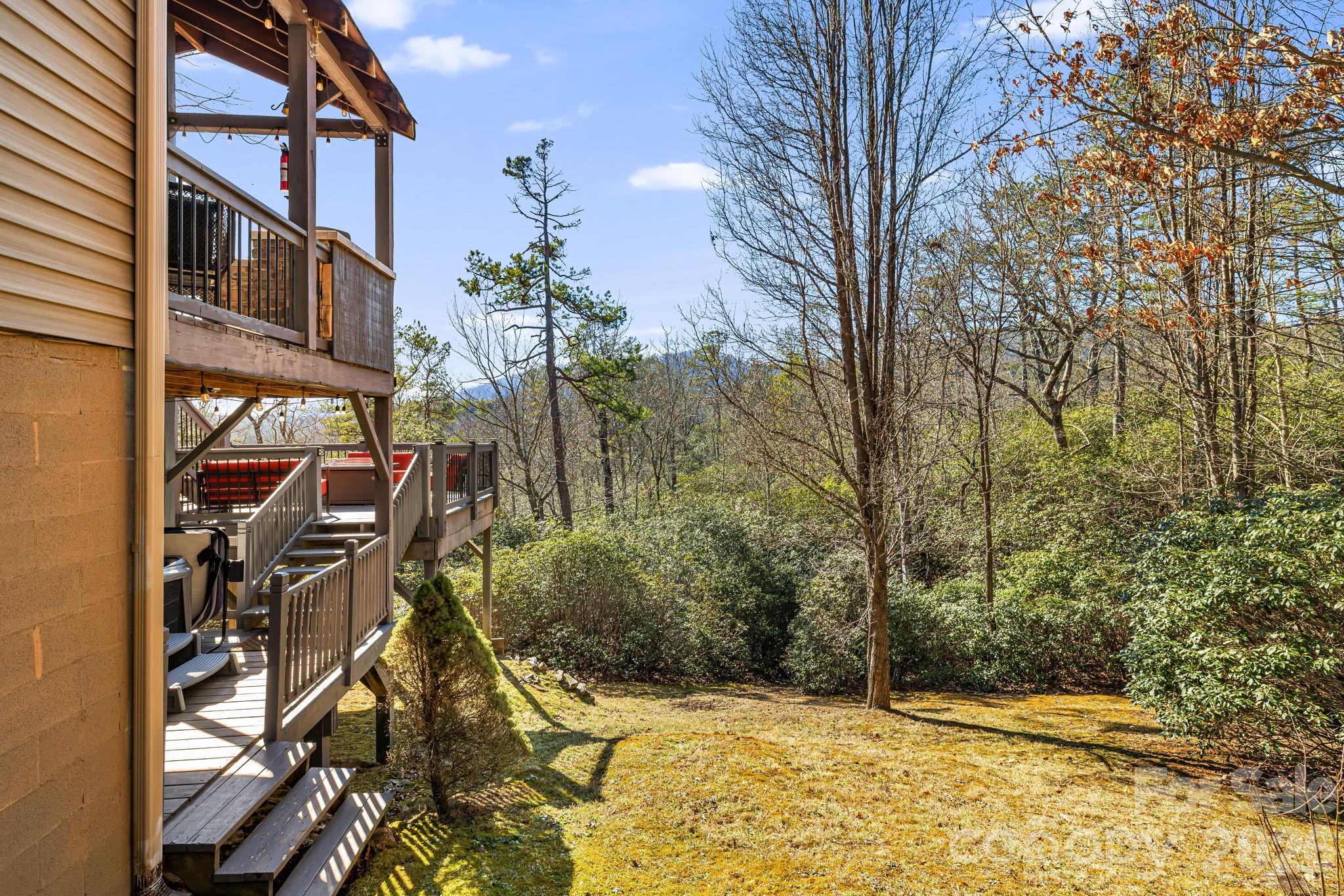 299 Lookout Drive — Pisgah Forest