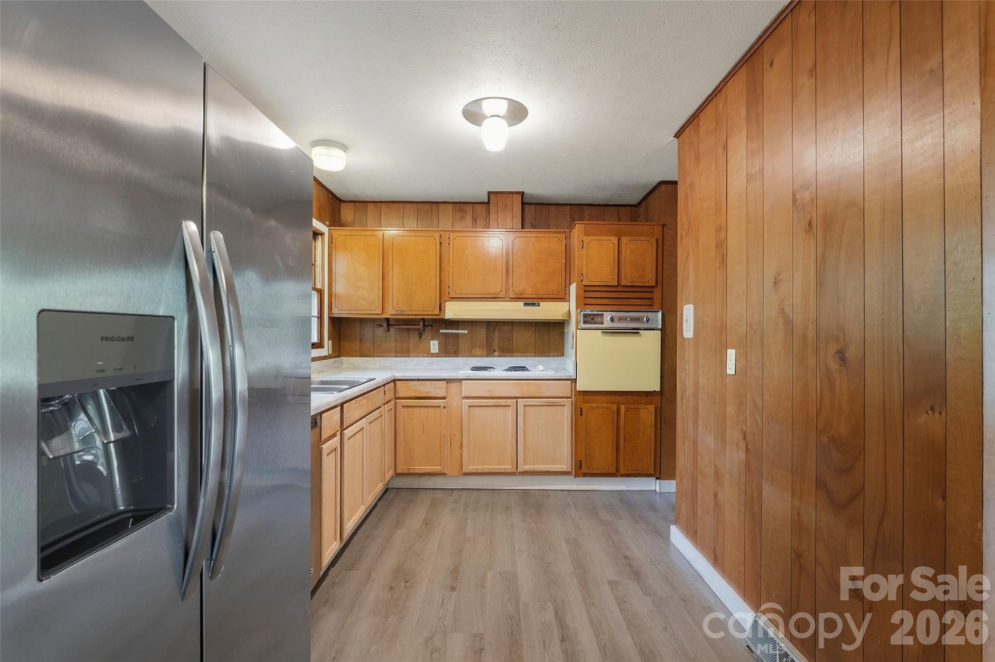 68 Imperial Court — Asheville