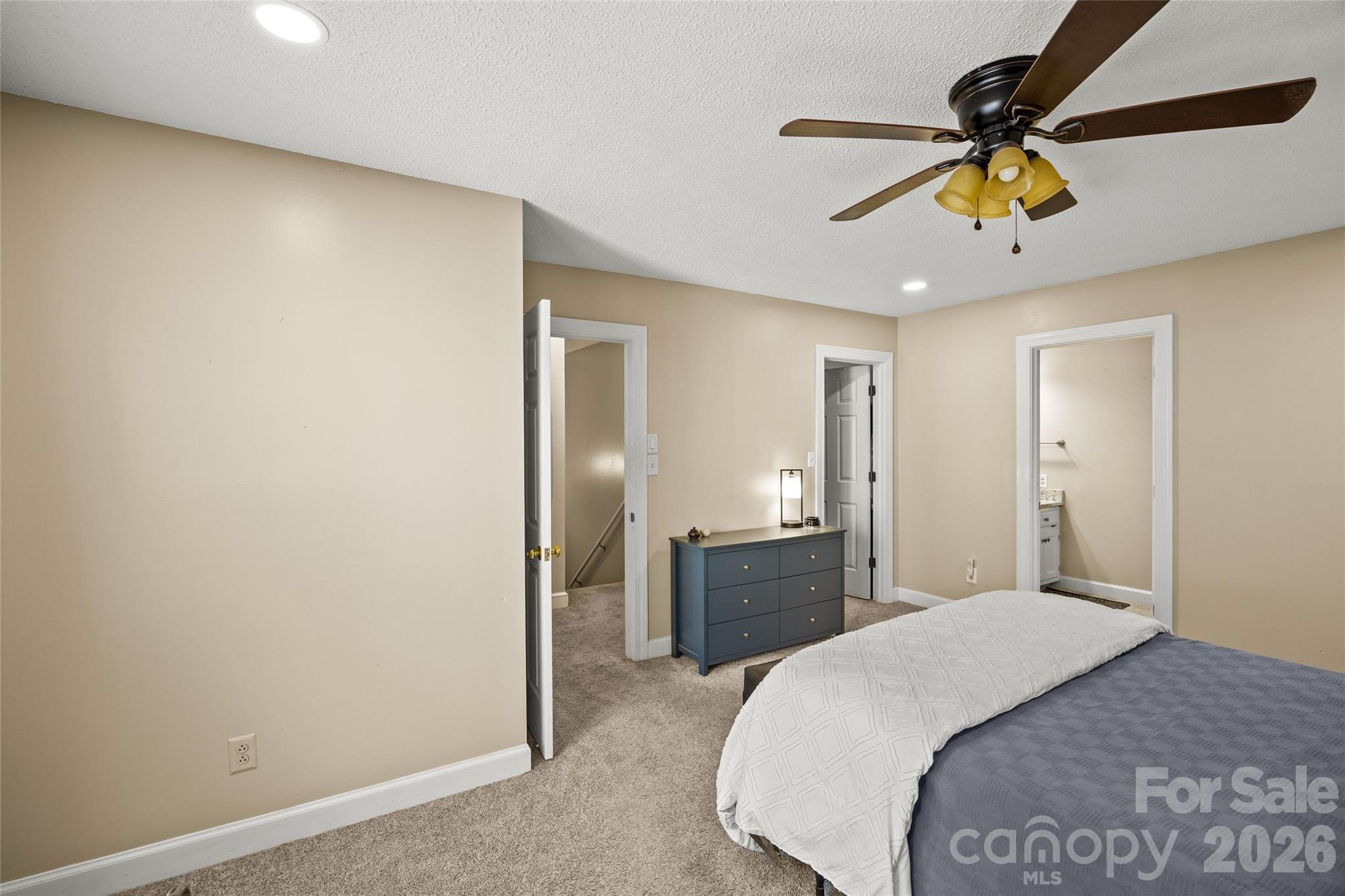 806 Colony Oaks Drive #B — Monroe