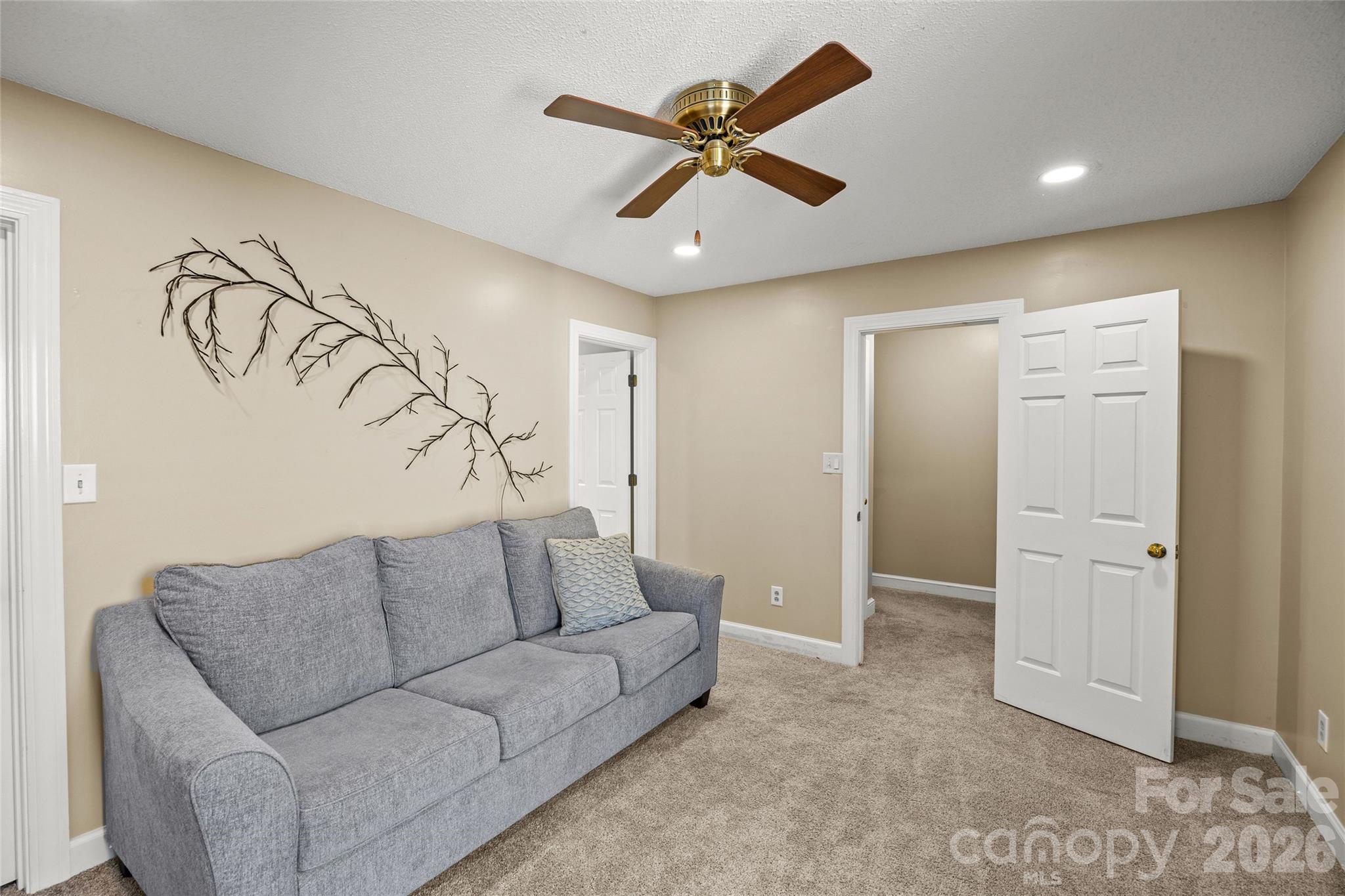 806 Colony Oaks Drive #B — Monroe
