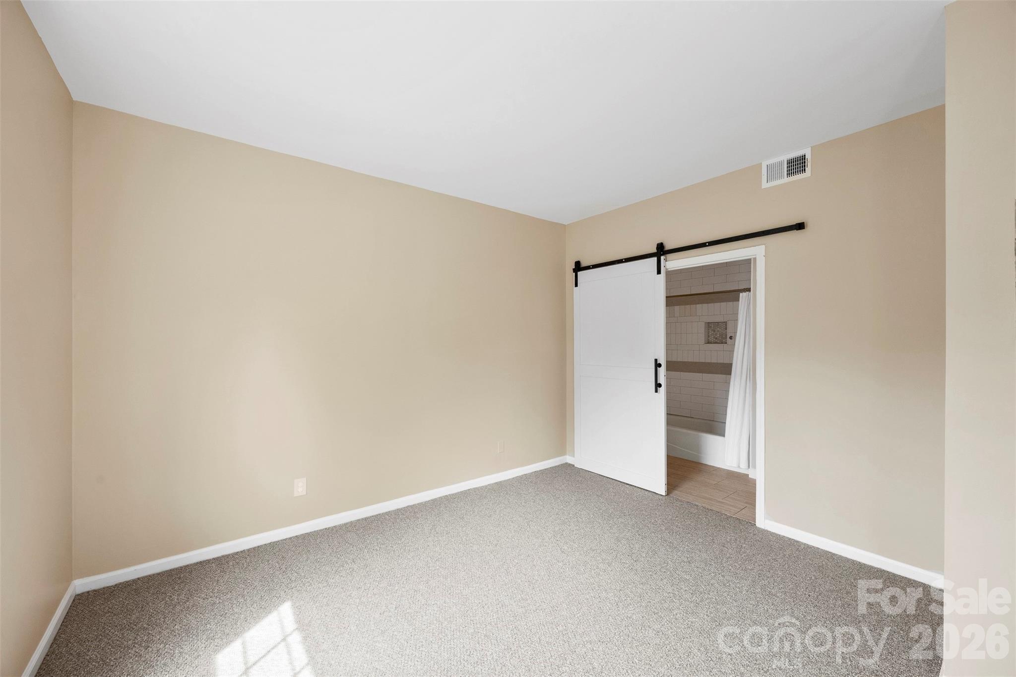 301 Queens Road #108 — Charlotte