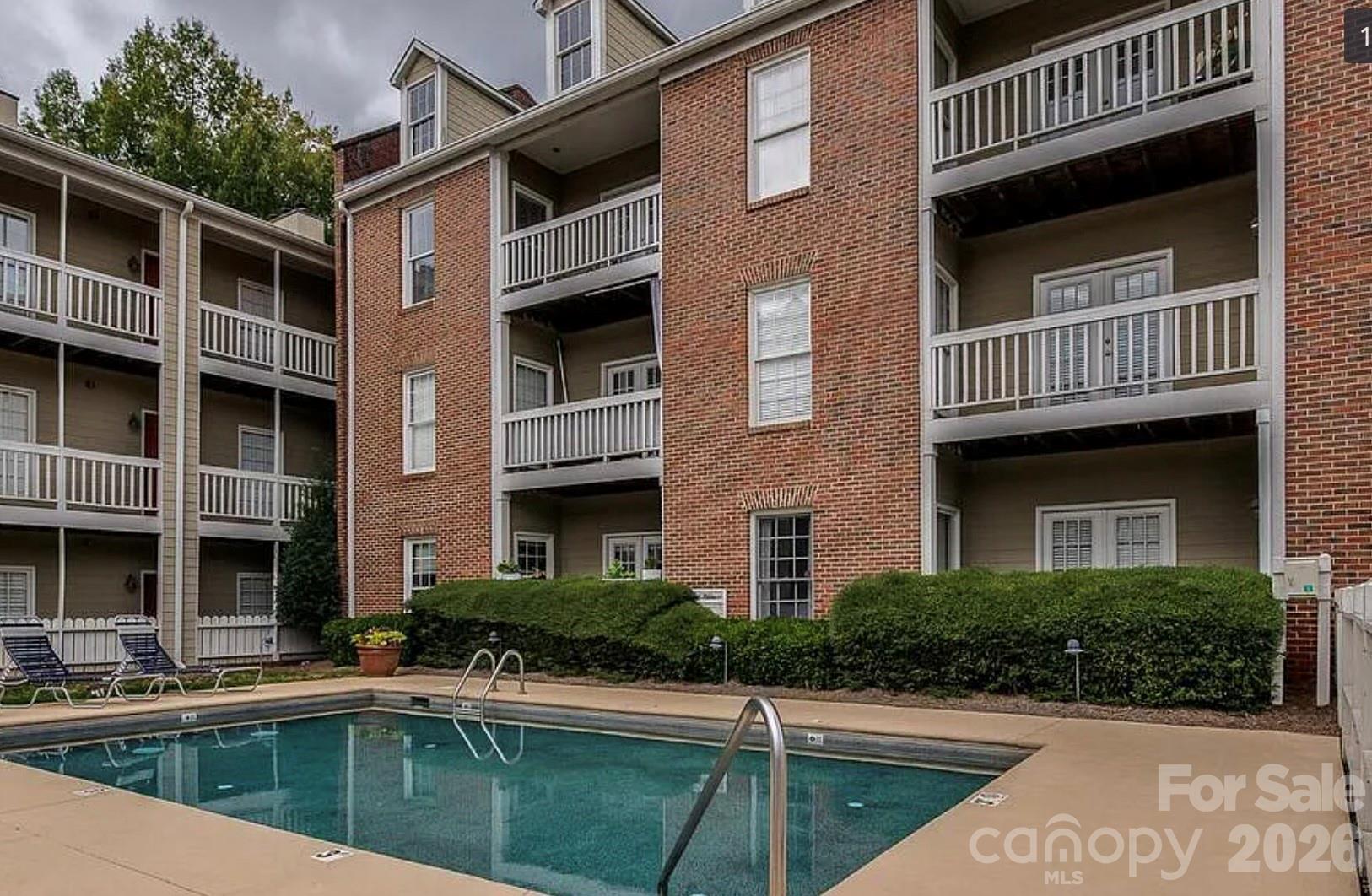 301 Queens Road #108 — Charlotte
