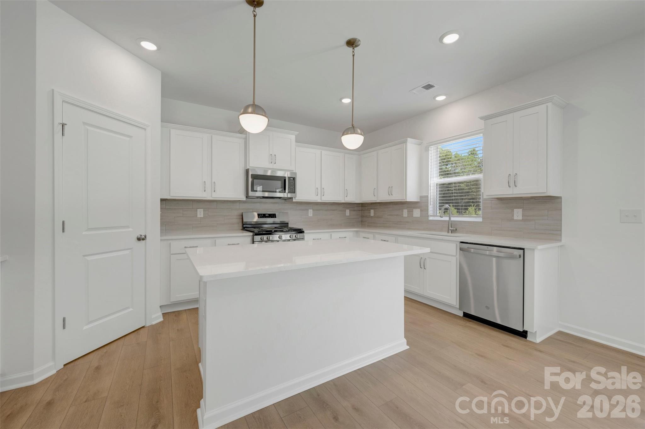 1735 Boulder Ridge Drive — Gastonia