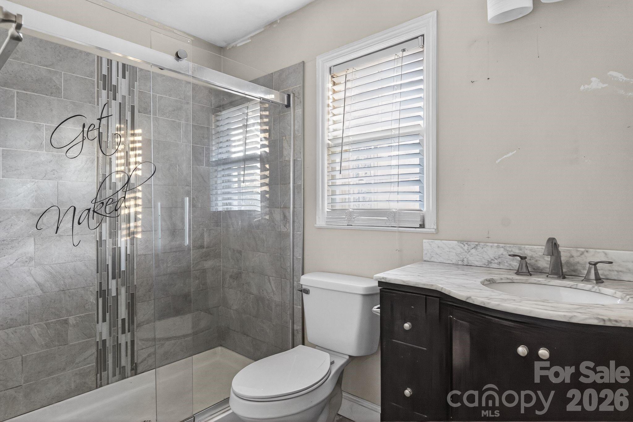 704 W 26th Street — Lumberton