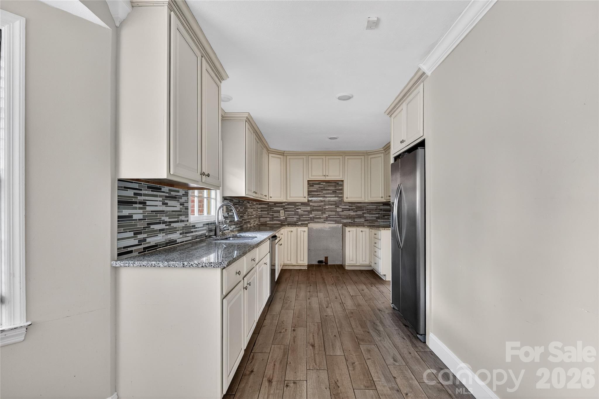 704 W 26th Street — Lumberton