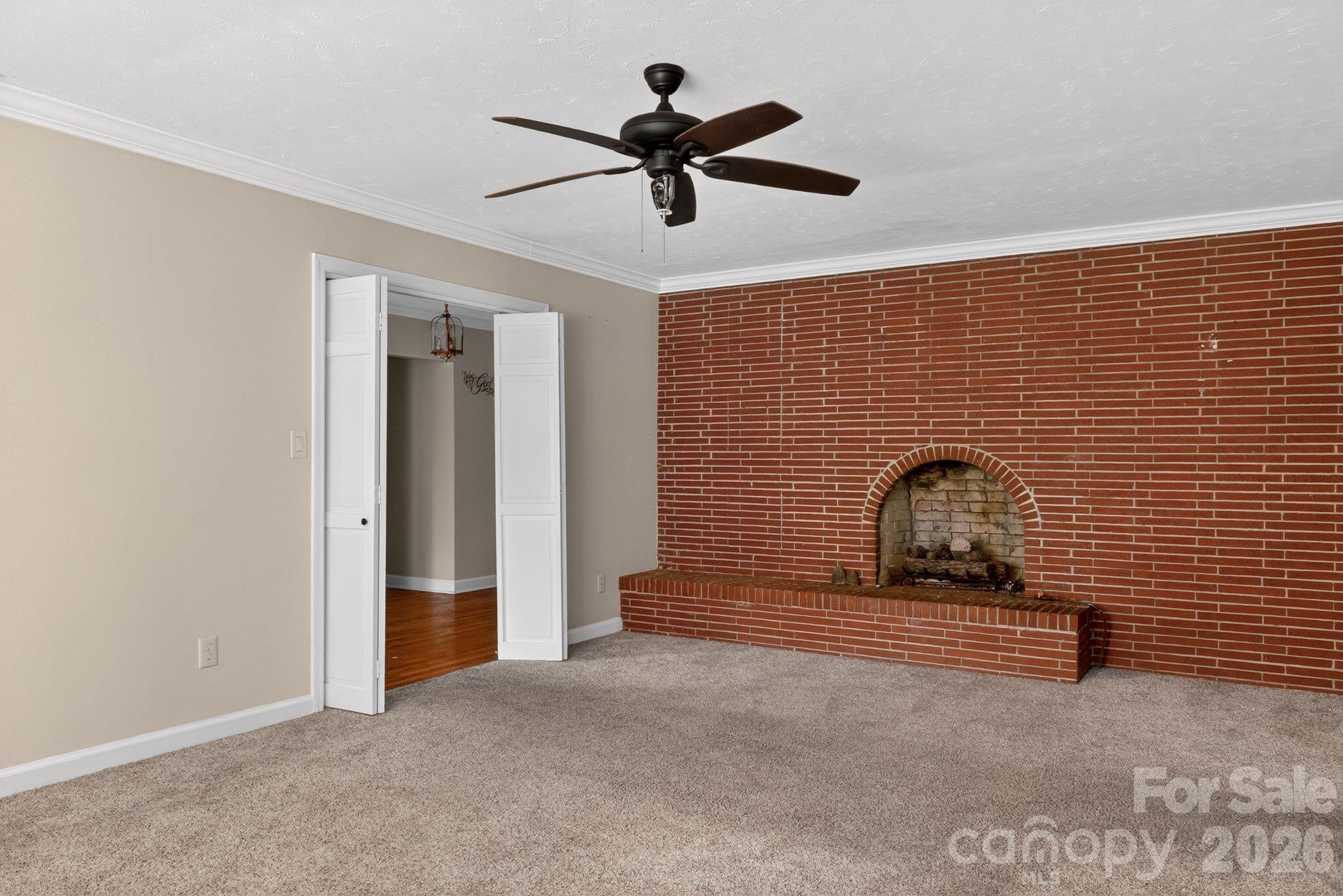 704 W 26th Street — Lumberton