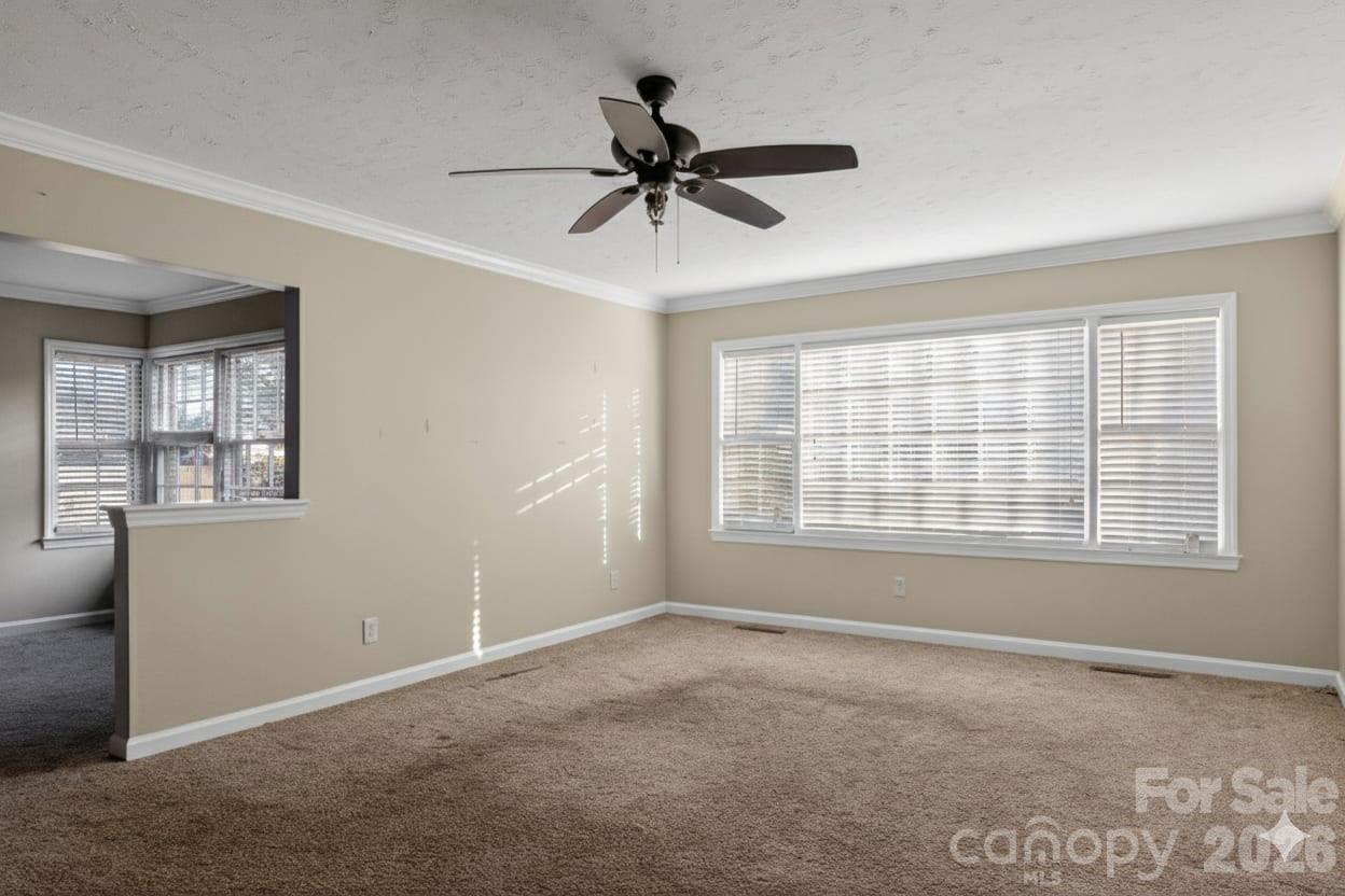 704 W 26th Street — Lumberton
