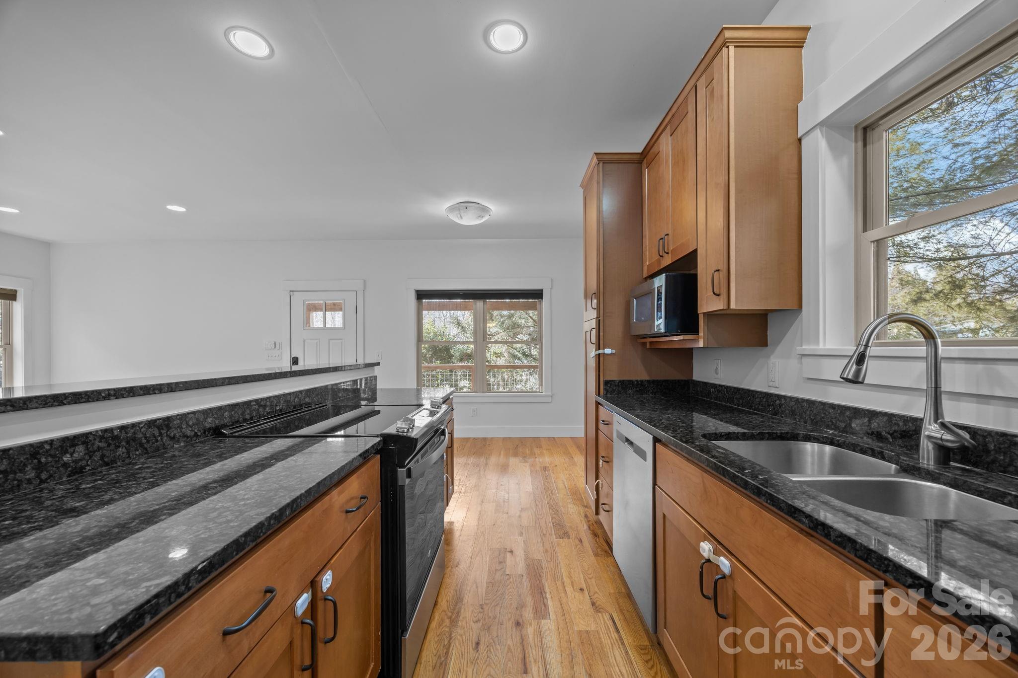 162 Deaver Street — Asheville