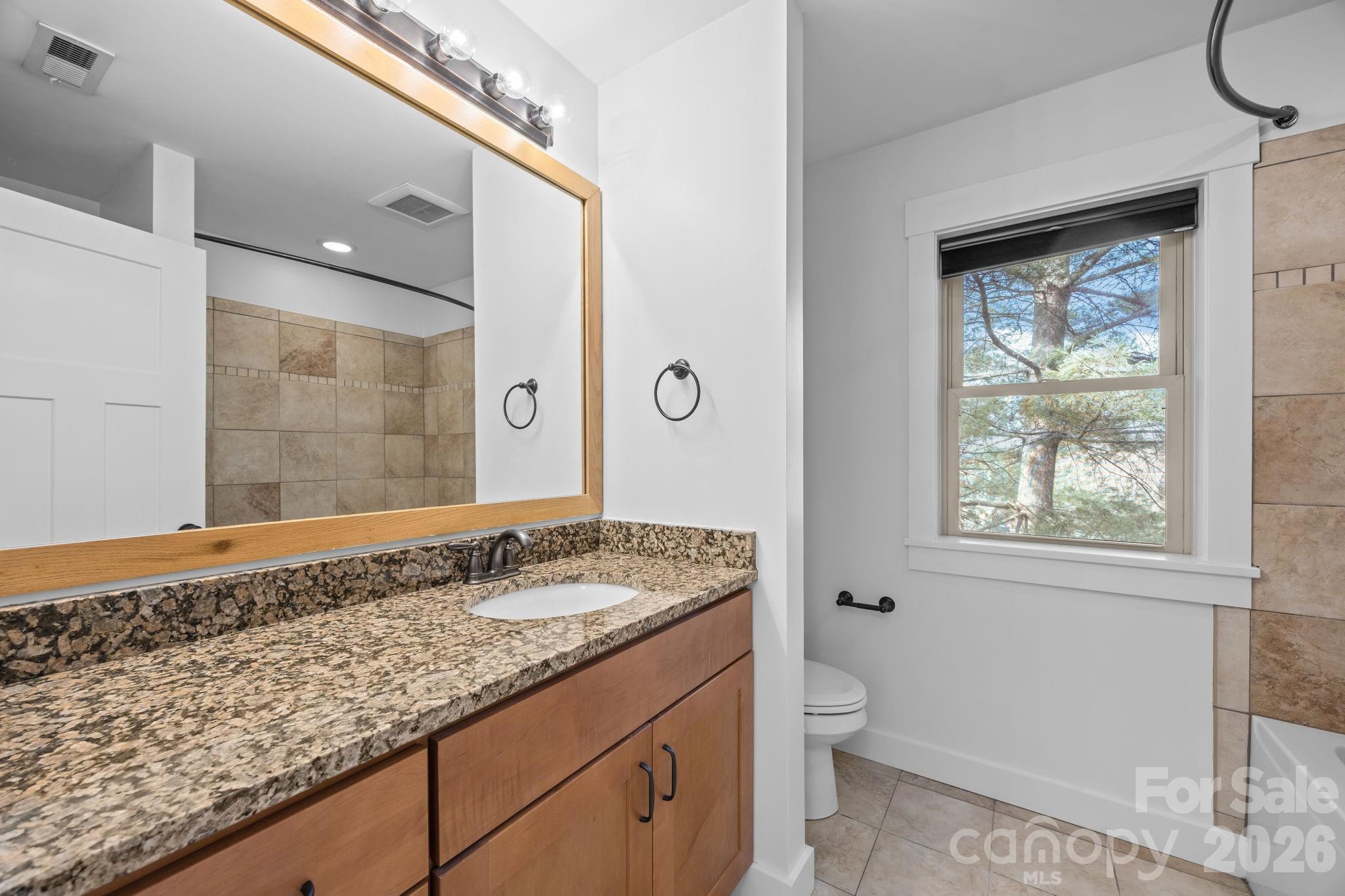162 Deaver Street — Asheville