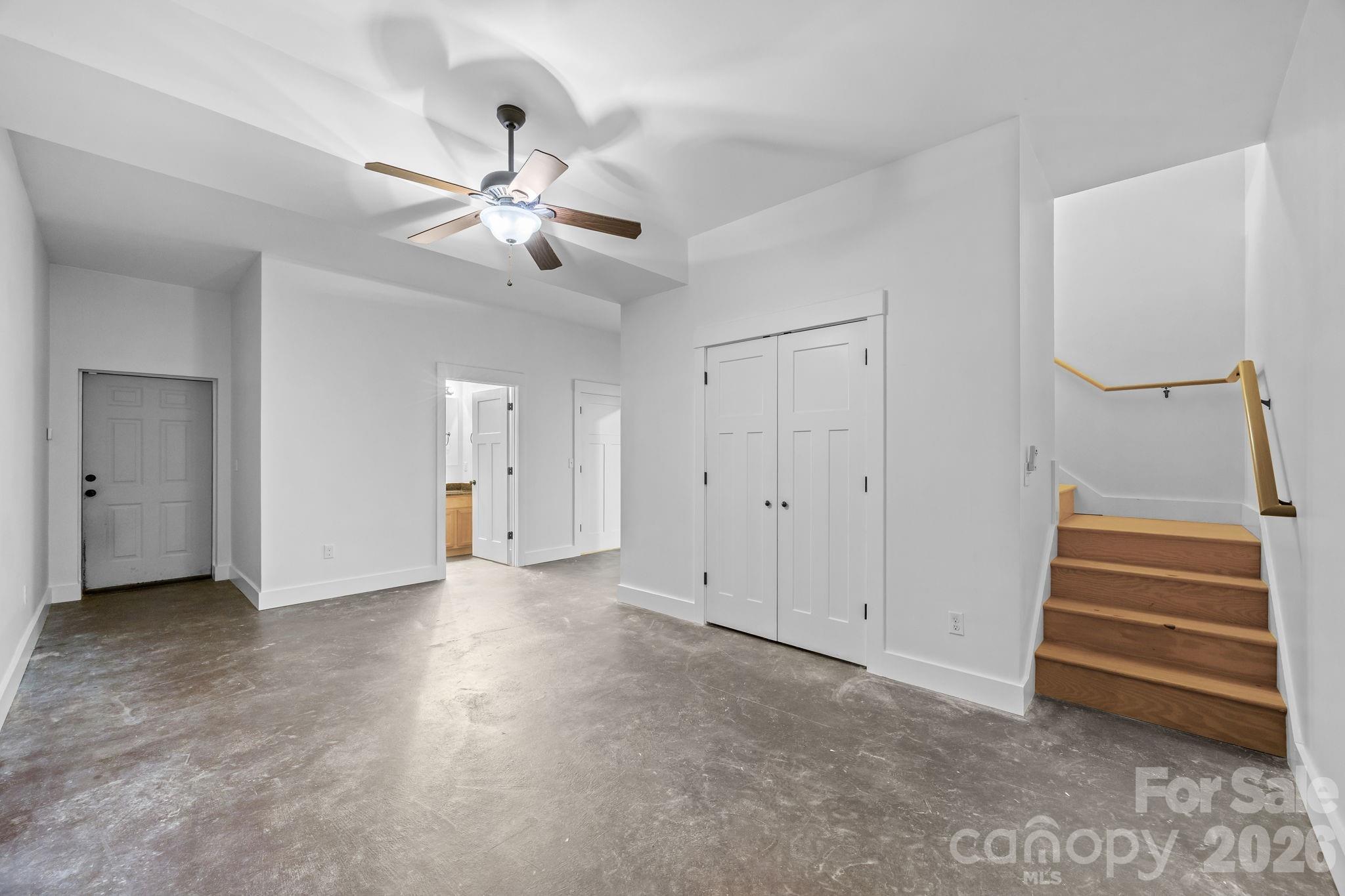 162 Deaver Street — Asheville
