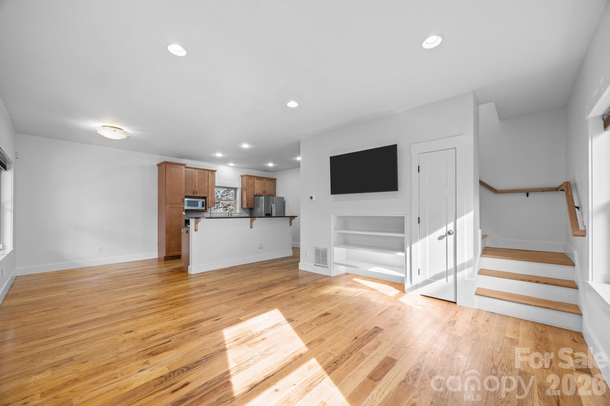 162 Deaver Street — Asheville