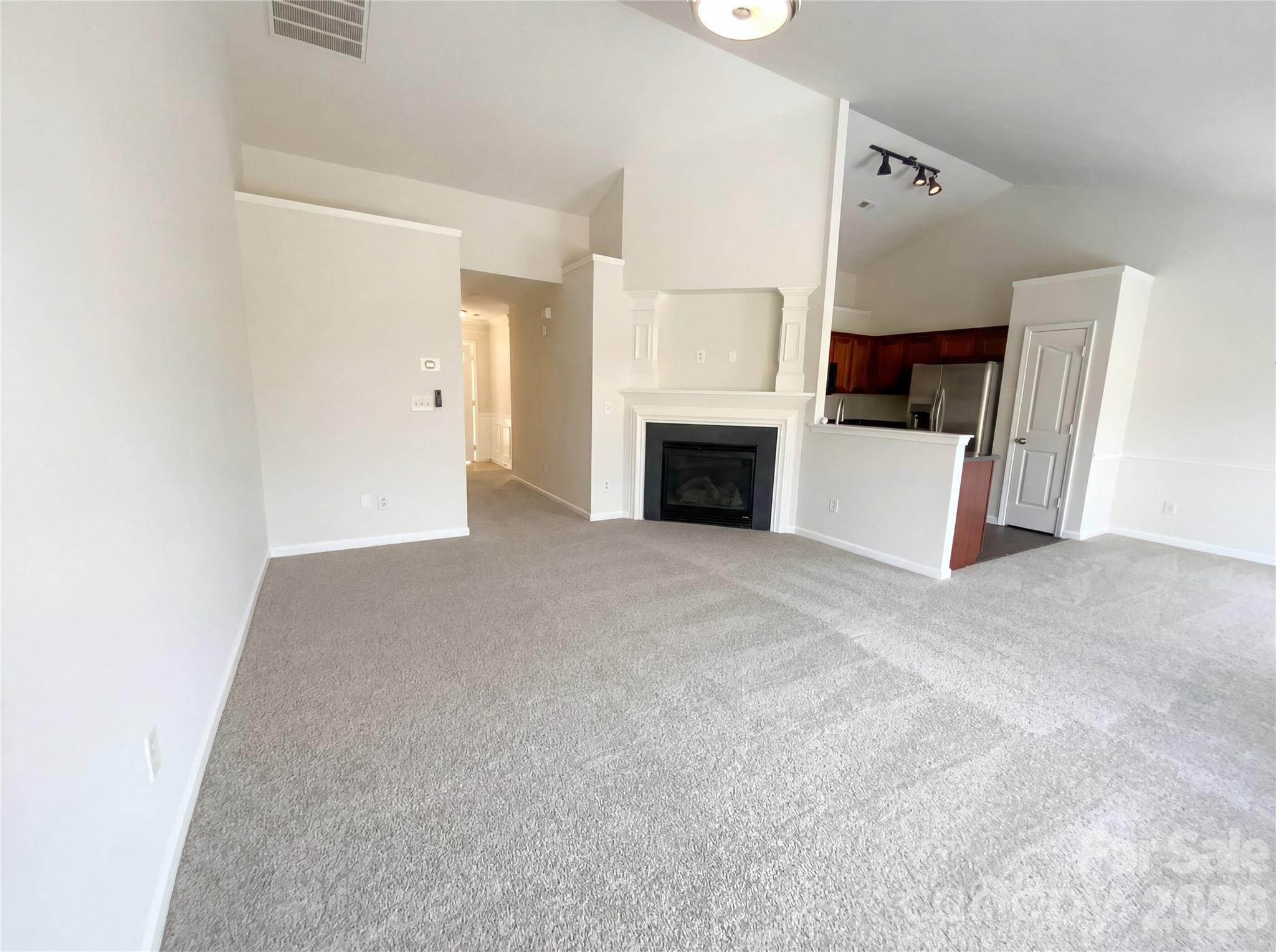 3727 Pimilico Trace Lane — Charlotte