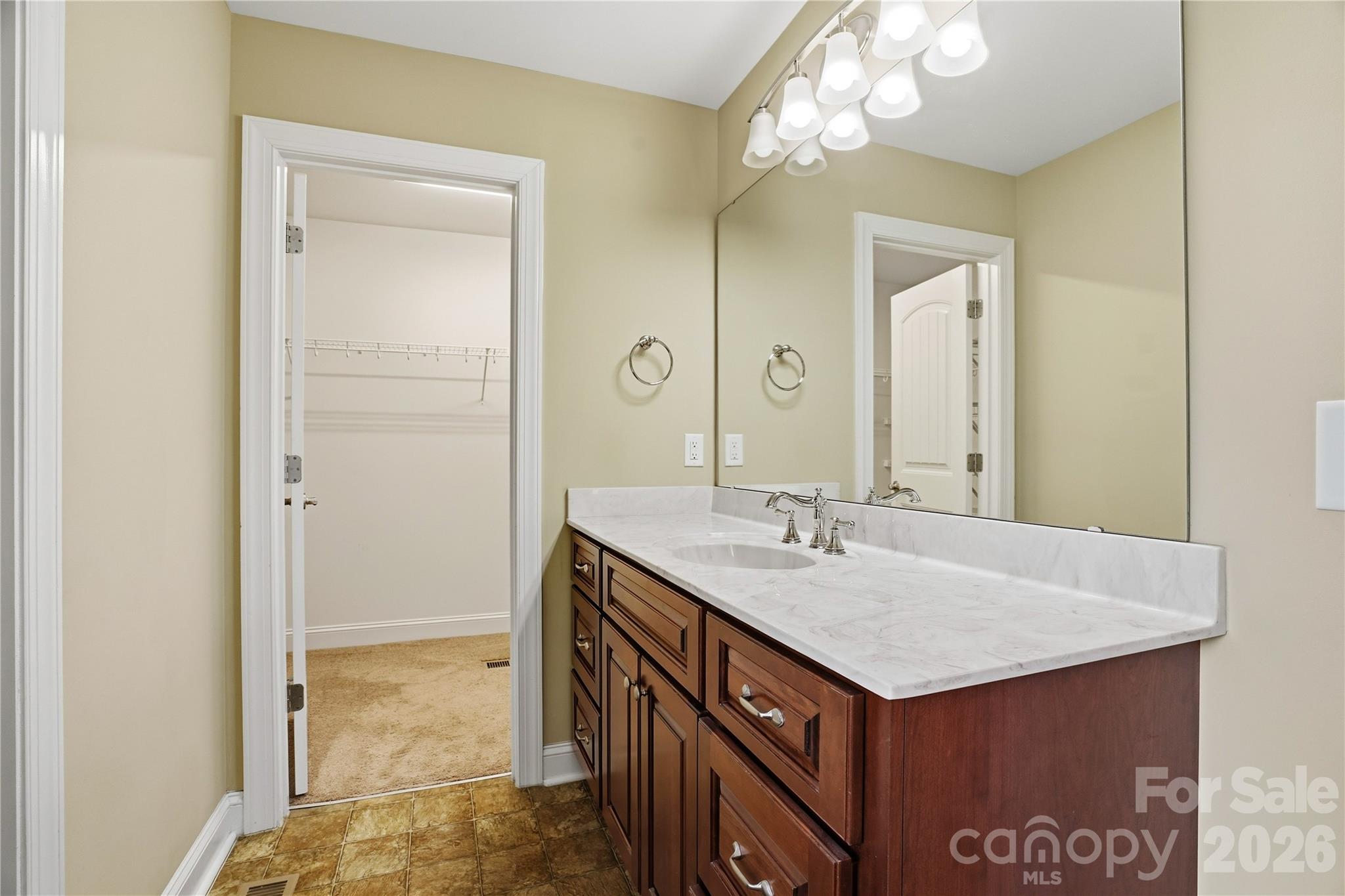 575 Hill Road — Lincolnton
