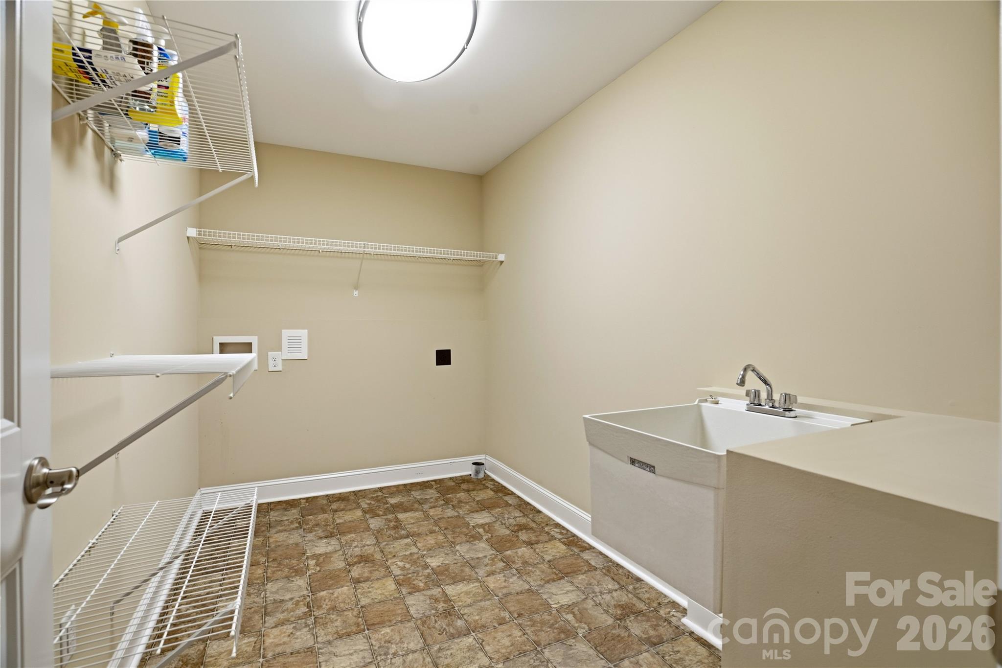 575 Hill Road — Lincolnton