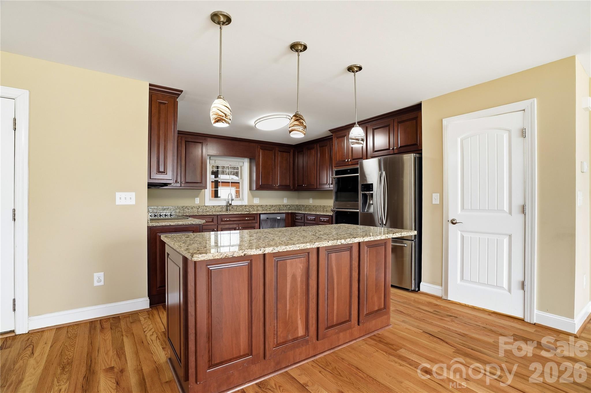 575 Hill Road — Lincolnton