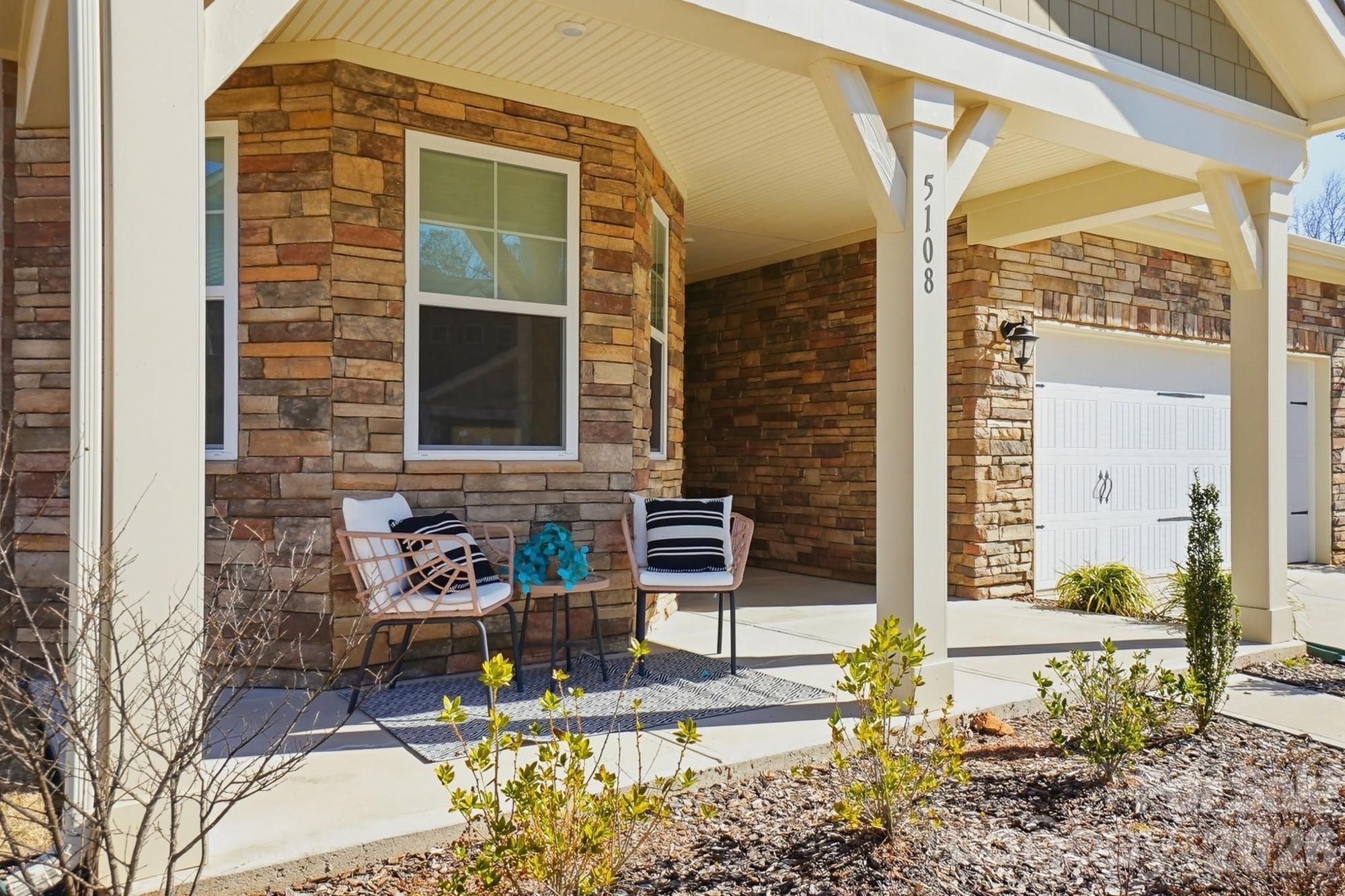 5108 Kinsbridge Drive — Mint Hill