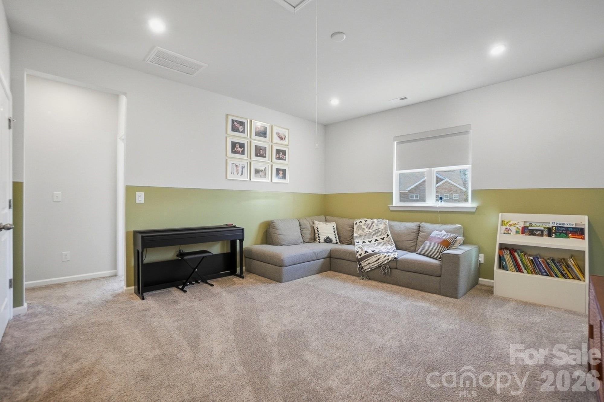 5108 Kinsbridge Drive — Mint Hill