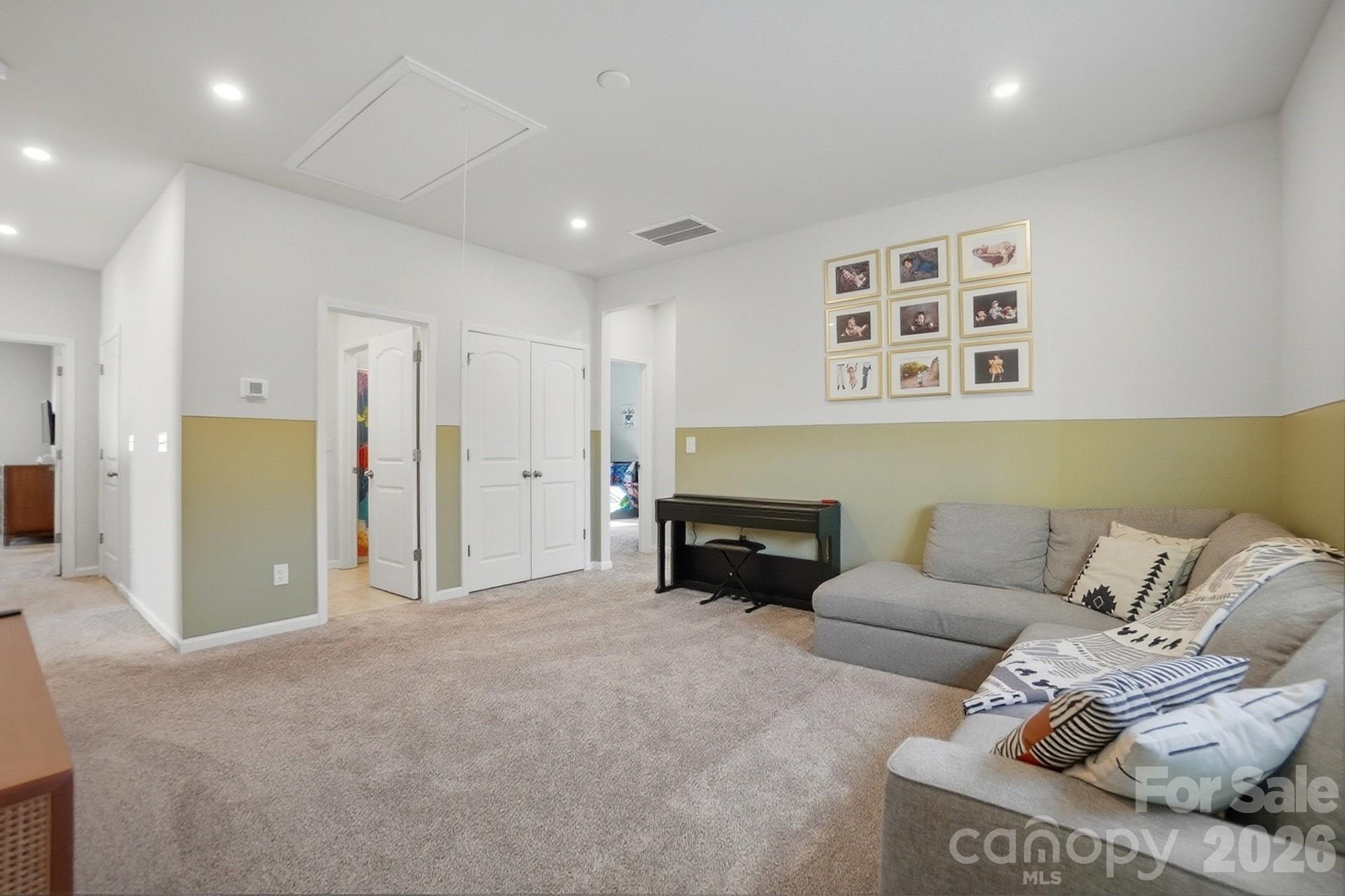 5108 Kinsbridge Drive — Mint Hill