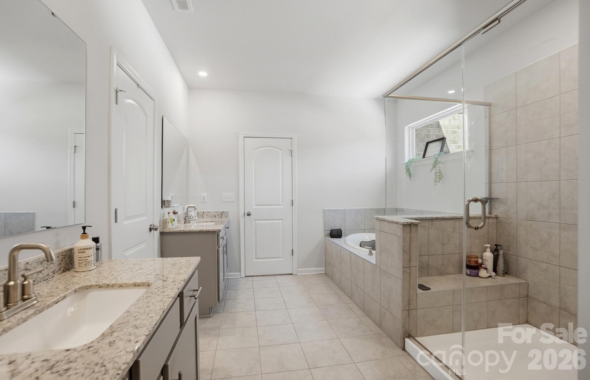 5108 Kinsbridge Drive — Mint Hill