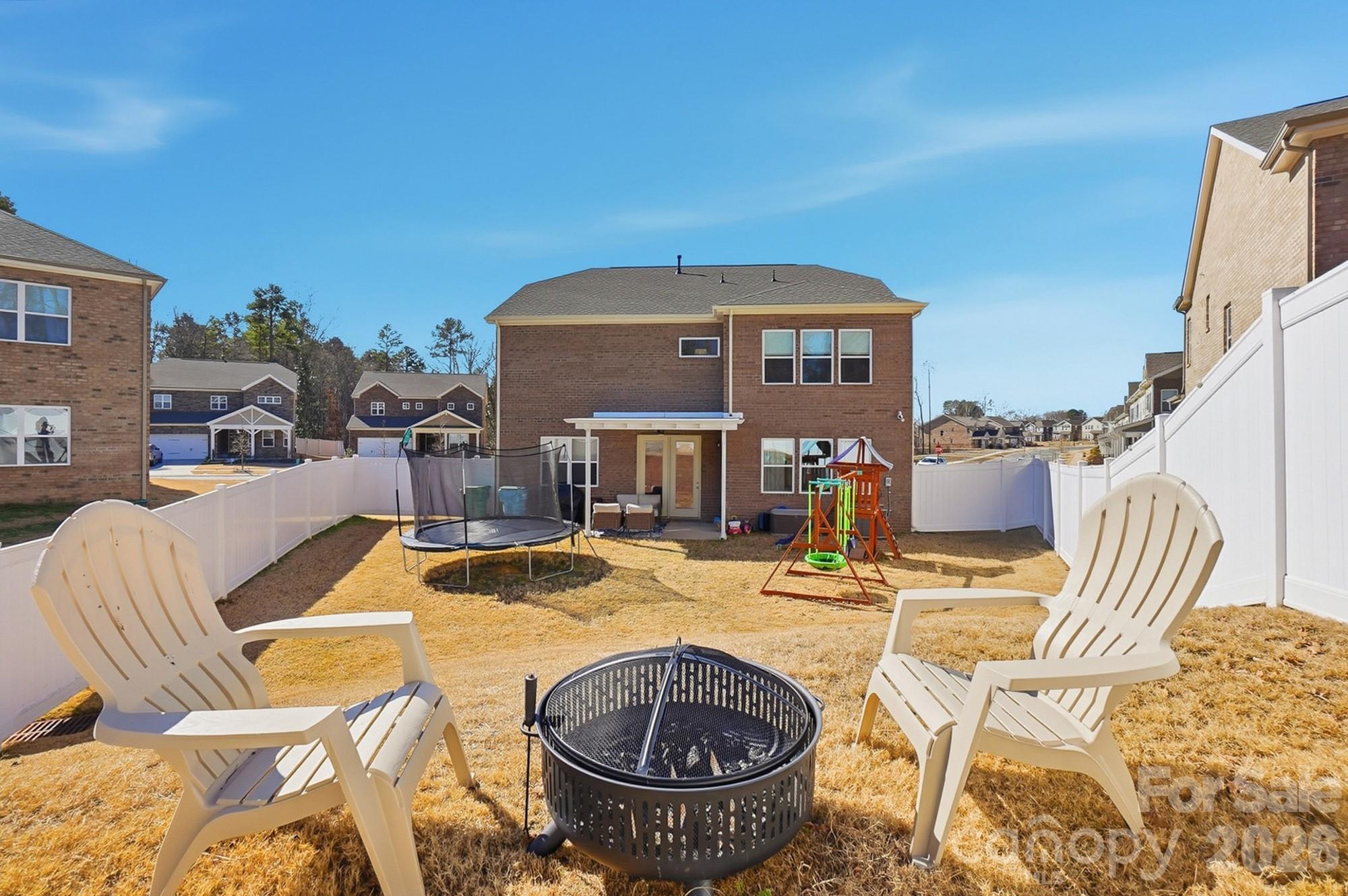 5108 Kinsbridge Drive — Mint Hill