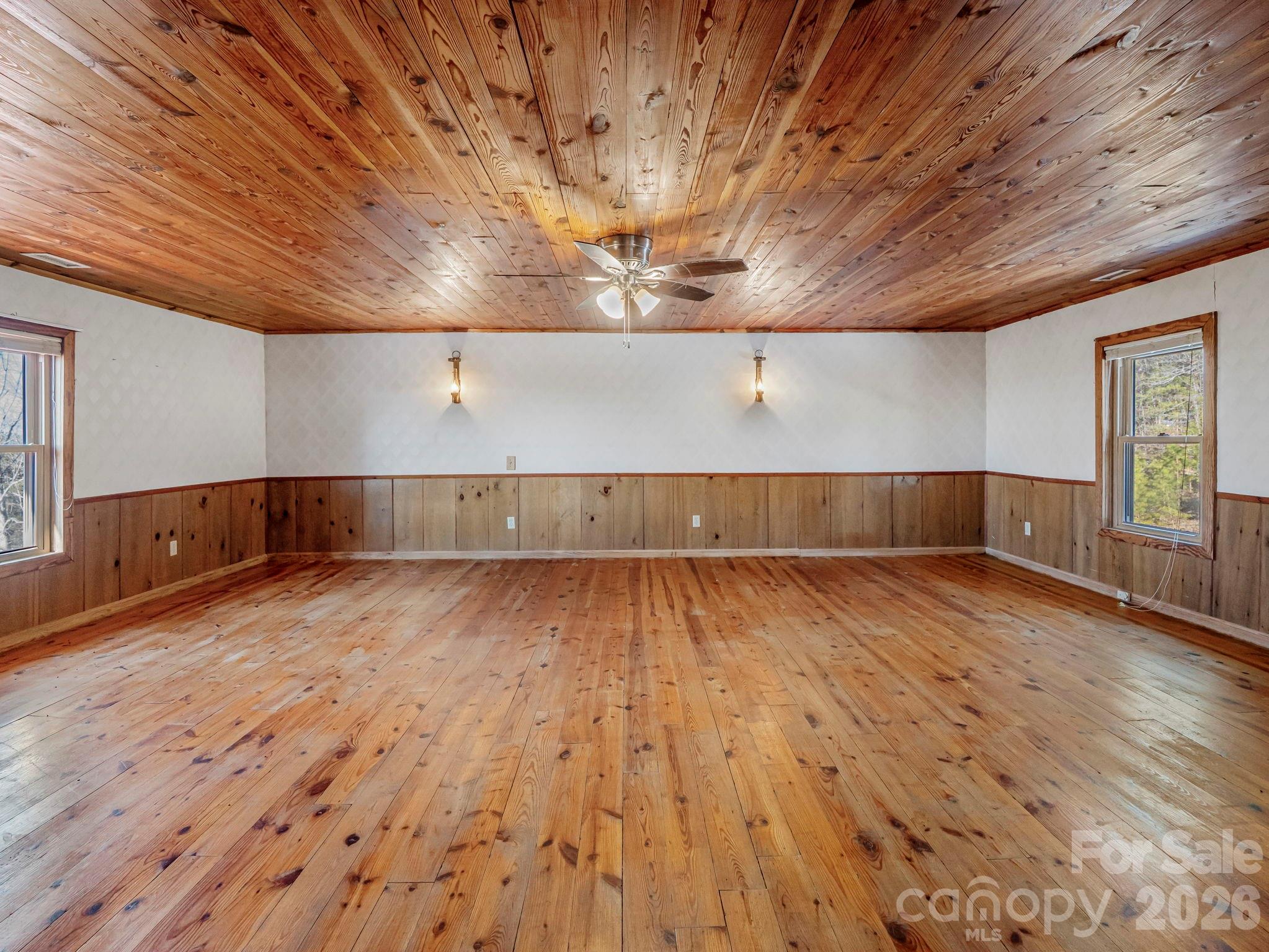 156 Carpenters Knob Drive — Lawndale