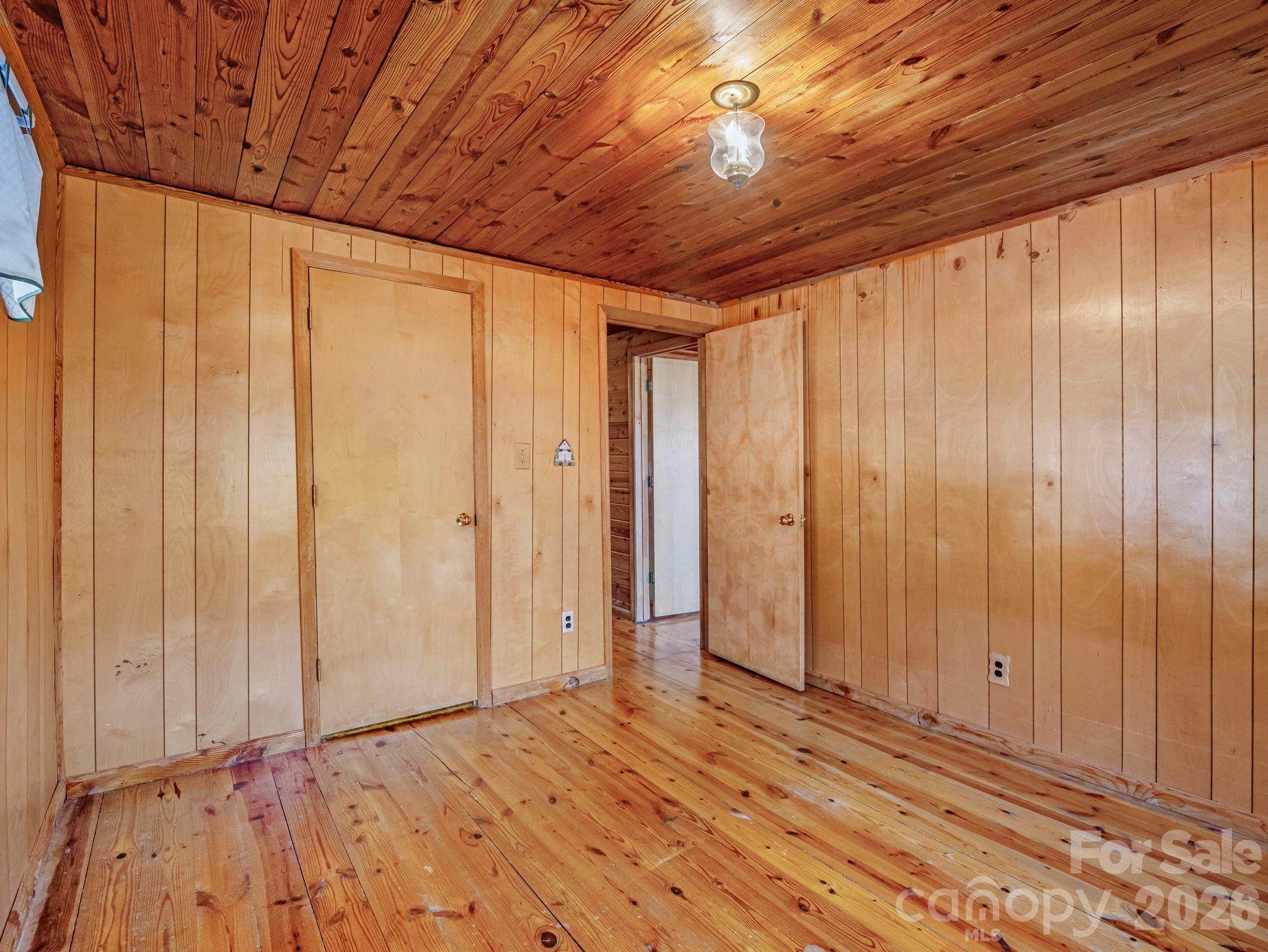 156 Carpenters Knob Drive — Lawndale