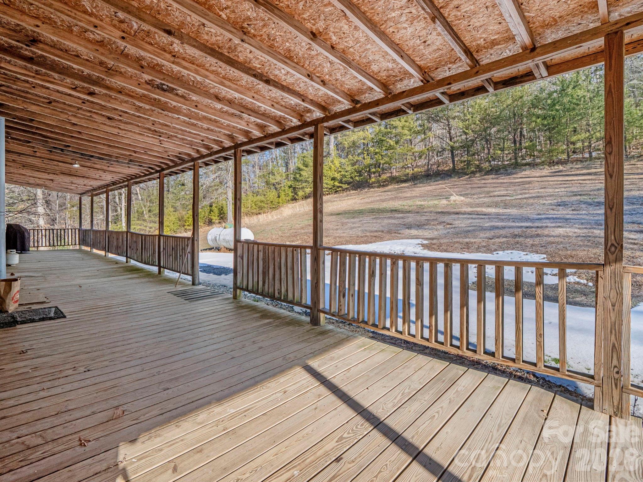 156 Carpenters Knob Drive — Lawndale