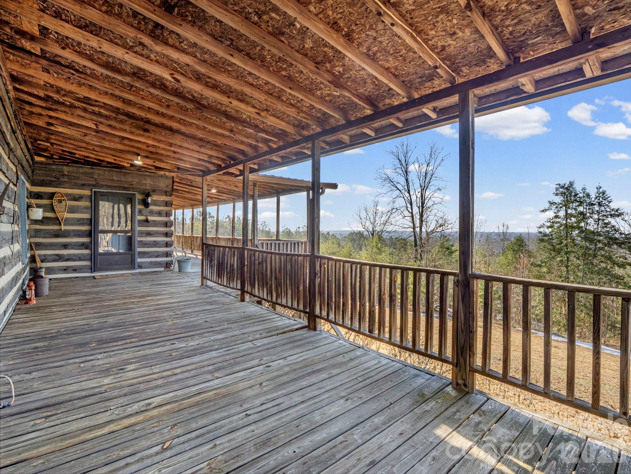 156 Carpenters Knob Drive — Lawndale