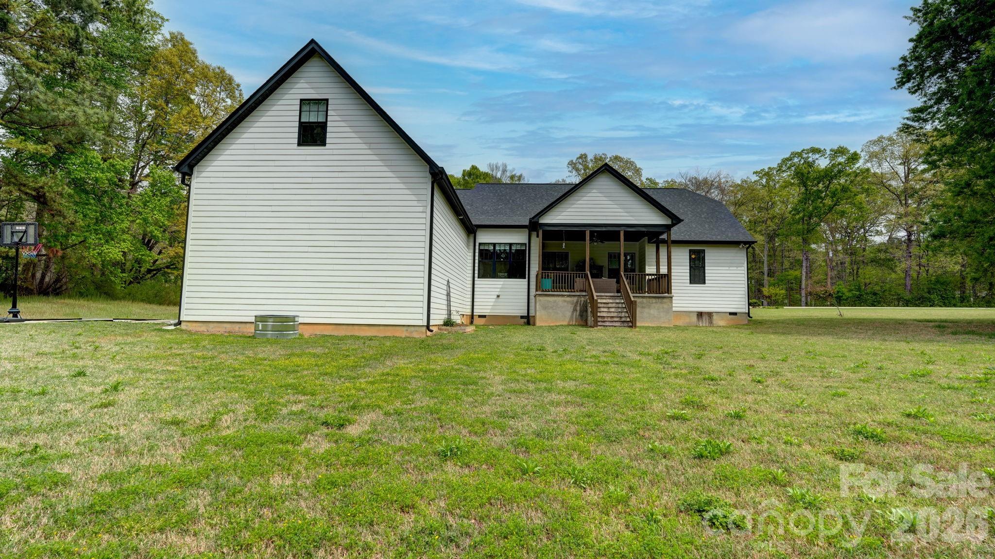 1775 Enochville Road — Kannapolis
