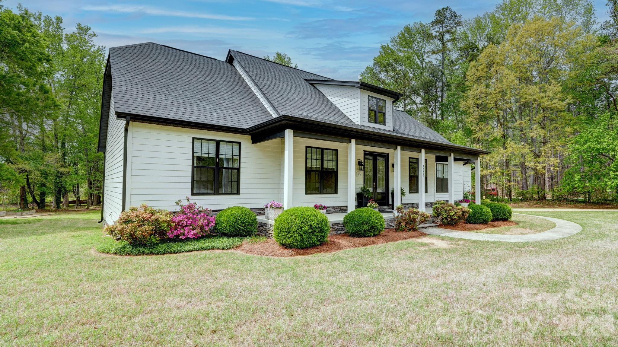 1775 Enochville Road — Kannapolis