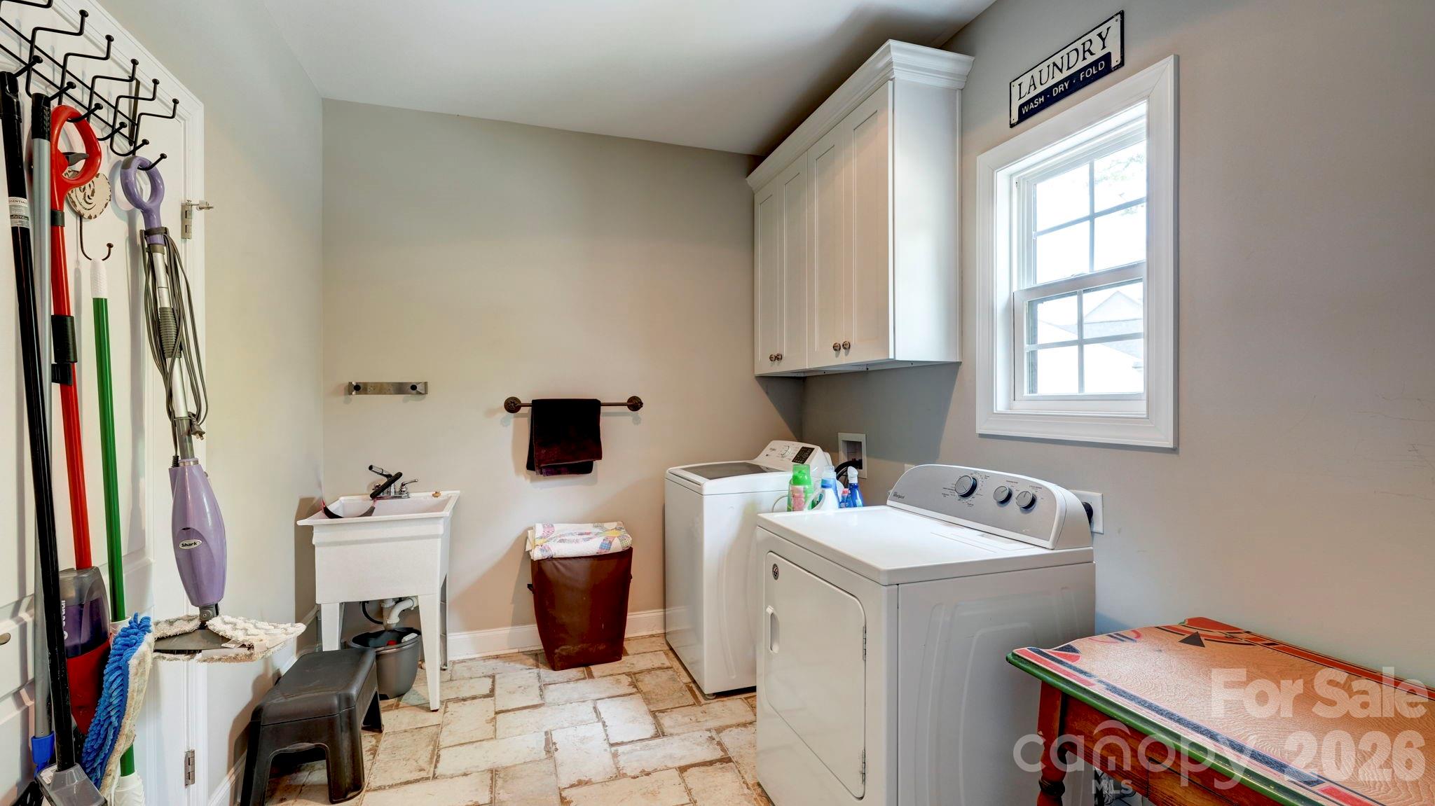 1775 Enochville Road — Kannapolis