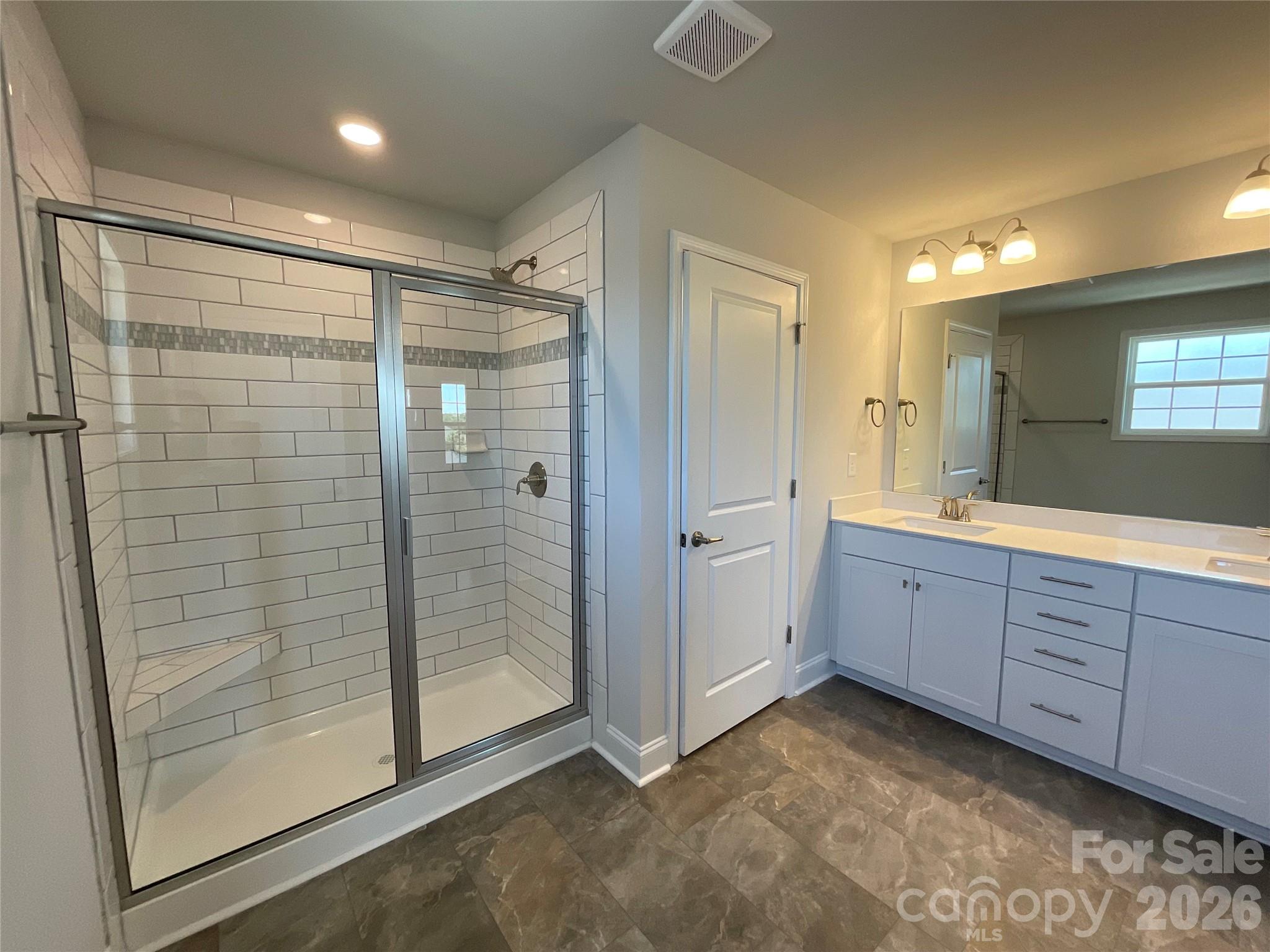 717 Inwood Hill Drive #95 — Gastonia