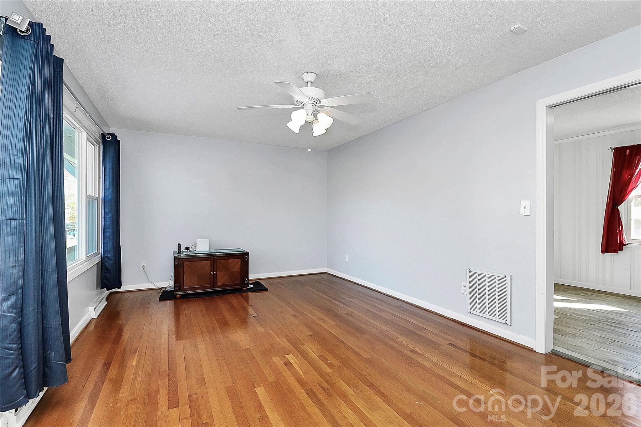 2111 Parkdale Avenue — Gastonia