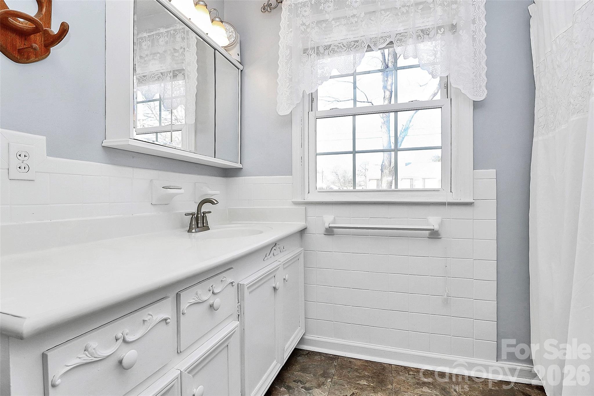 2111 Parkdale Avenue — Gastonia