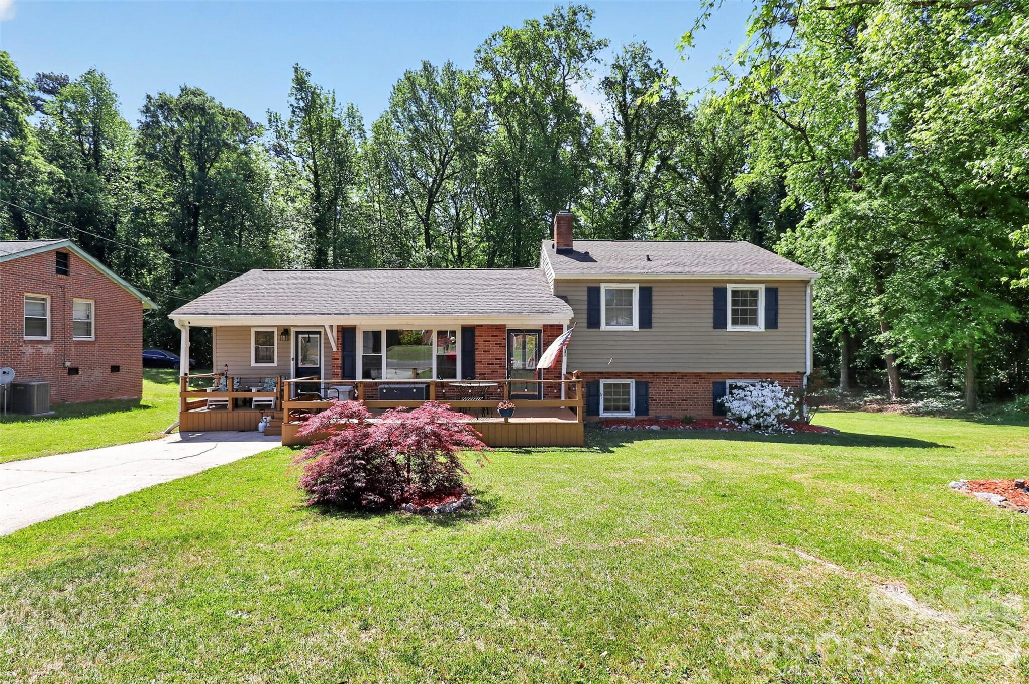 2111 Parkdale Avenue — Gastonia