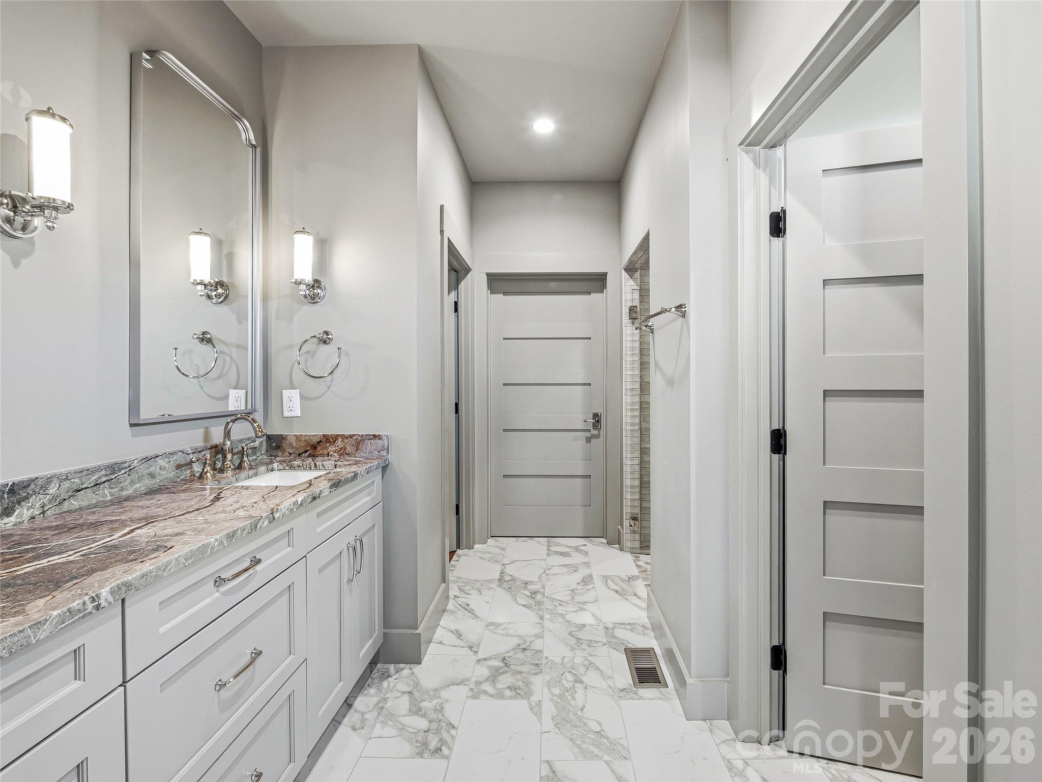 Lot 16 Ashe Park Circle — Asheville