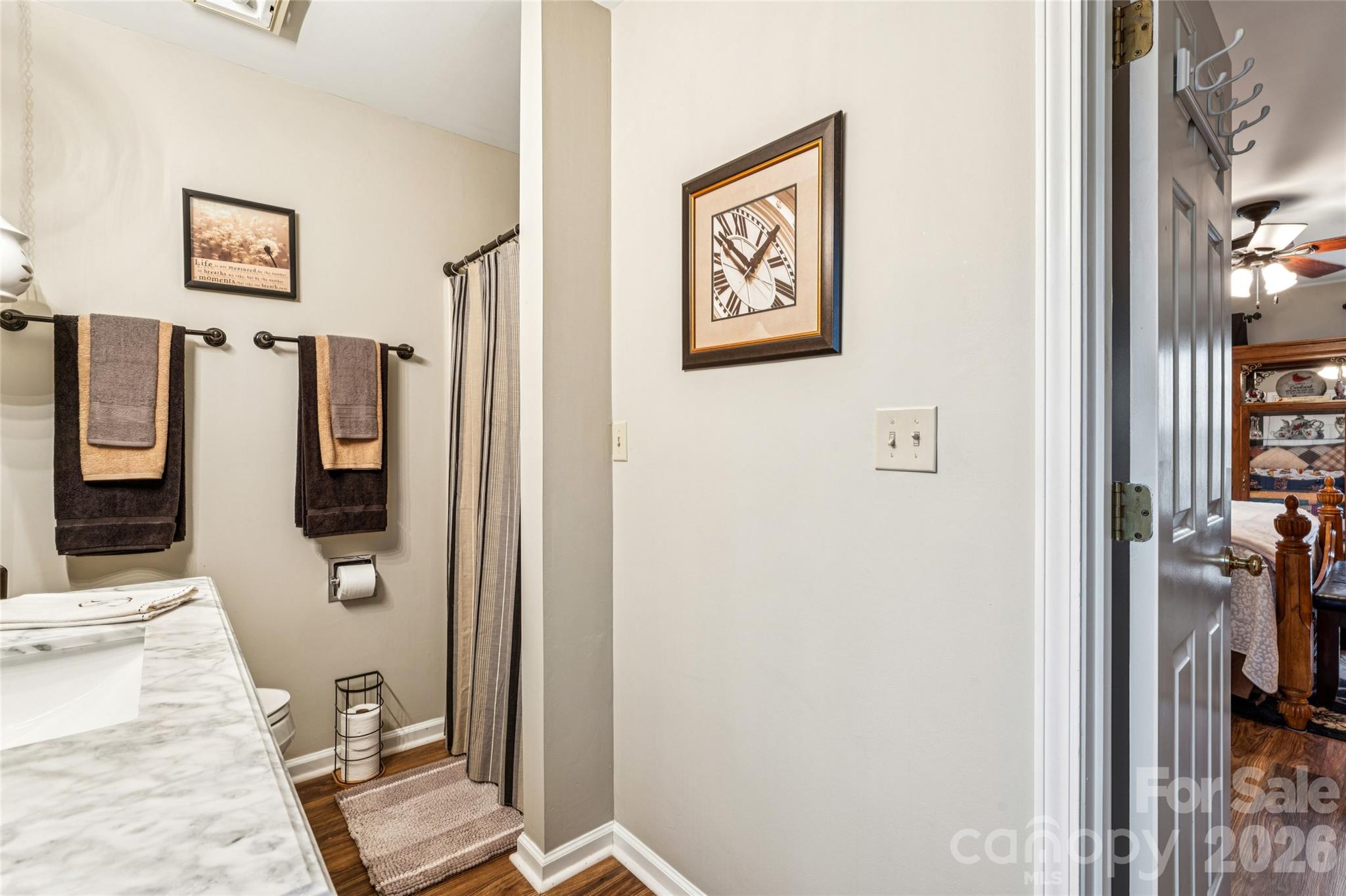 5220 Bridge Pointe Drive — Clemmons