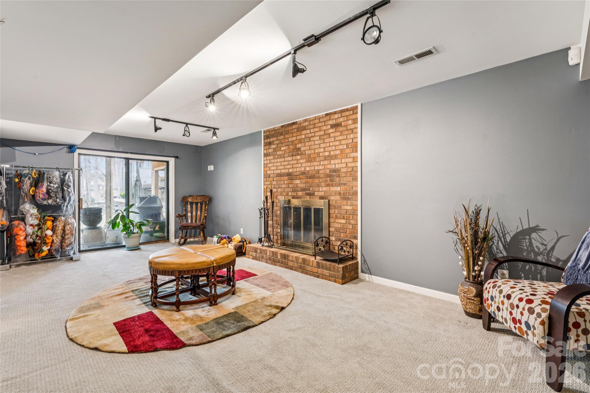 5220 Bridge Pointe Drive — Clemmons