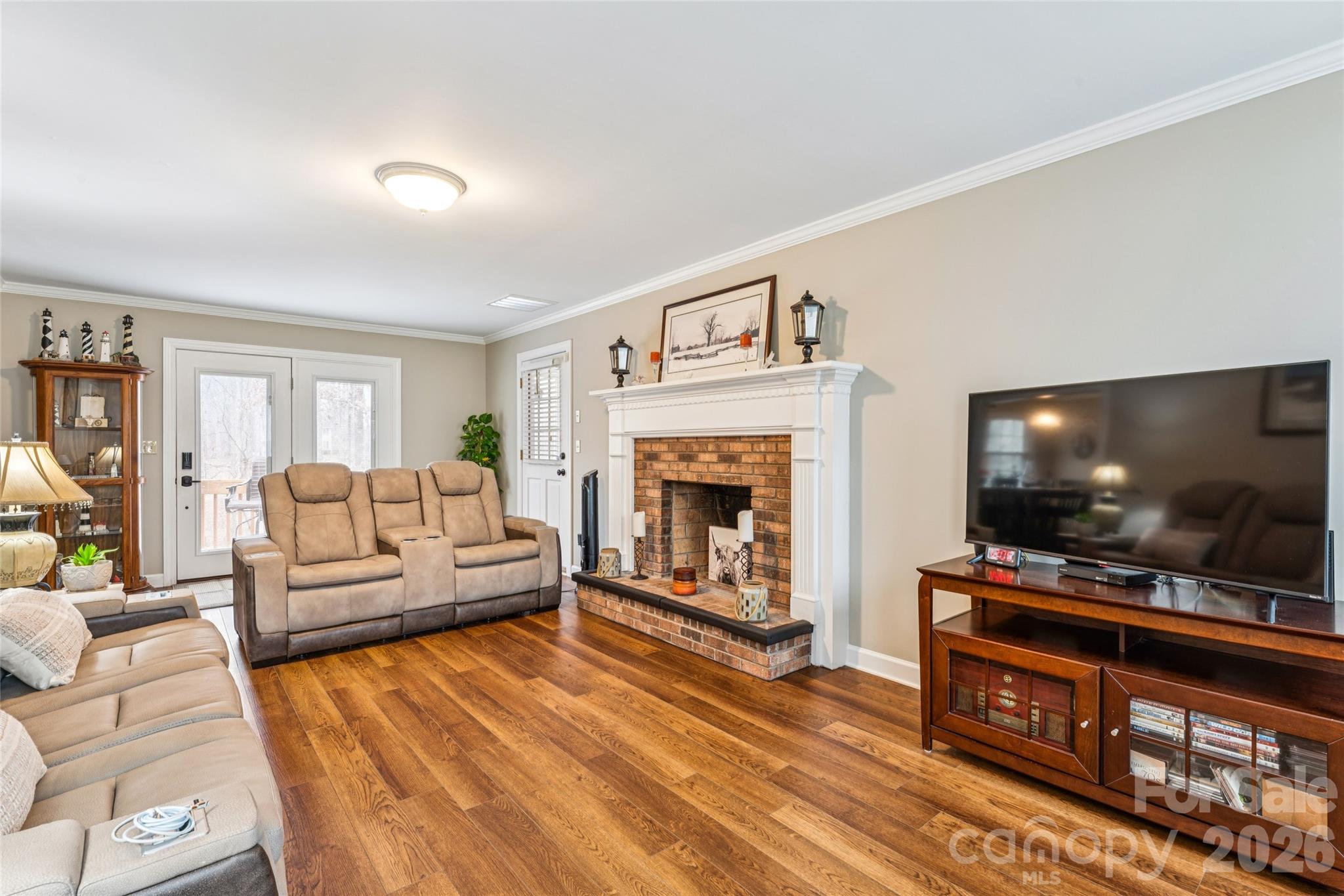 5220 Bridge Pointe Drive — Clemmons