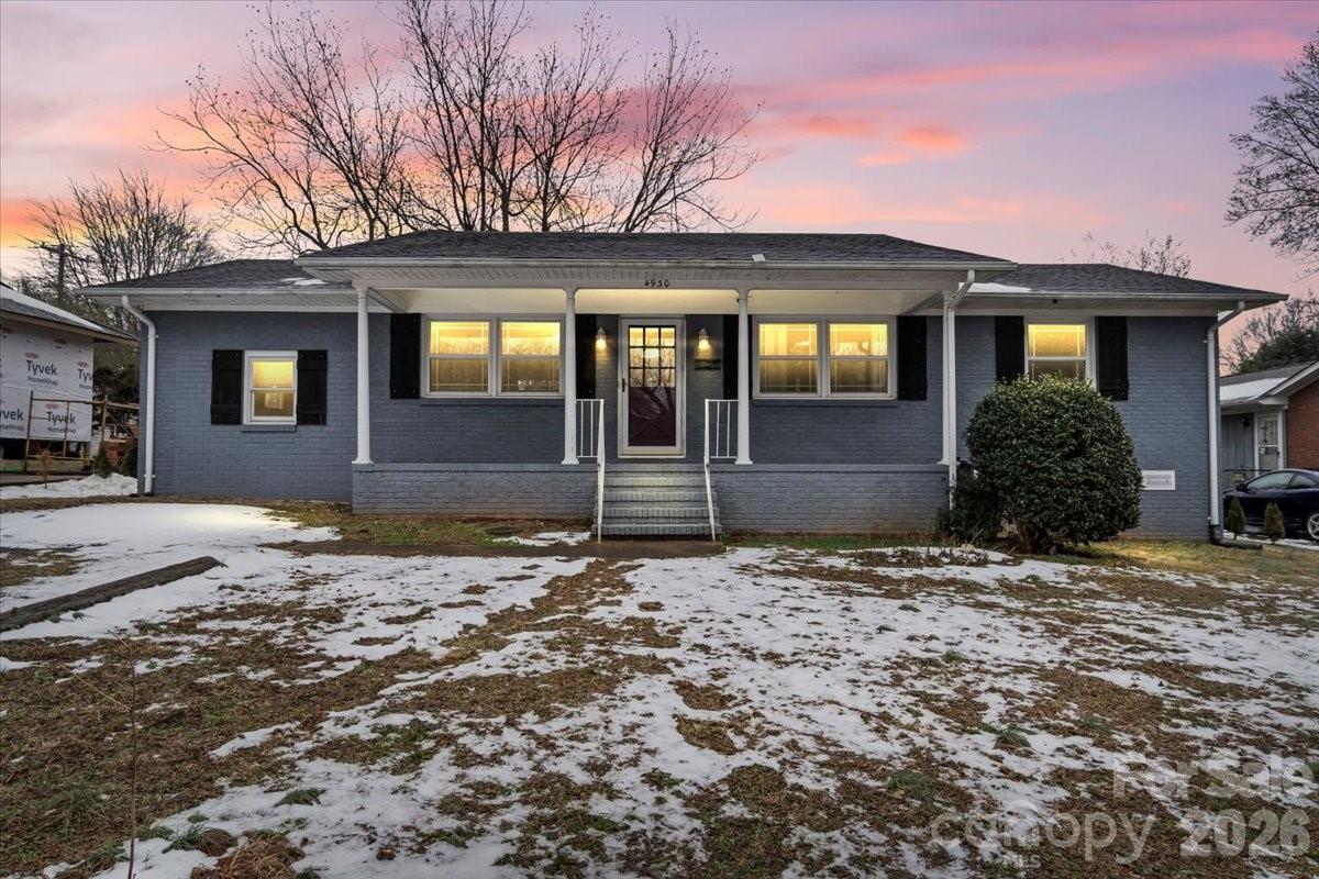 4930 Crestmont Drive — Charlotte