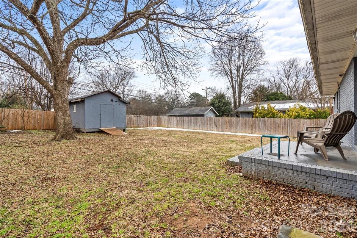 4930 Crestmont Drive — Charlotte