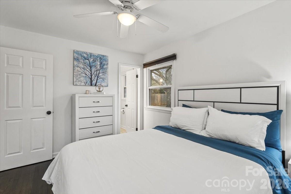 4930 Crestmont Drive — Charlotte