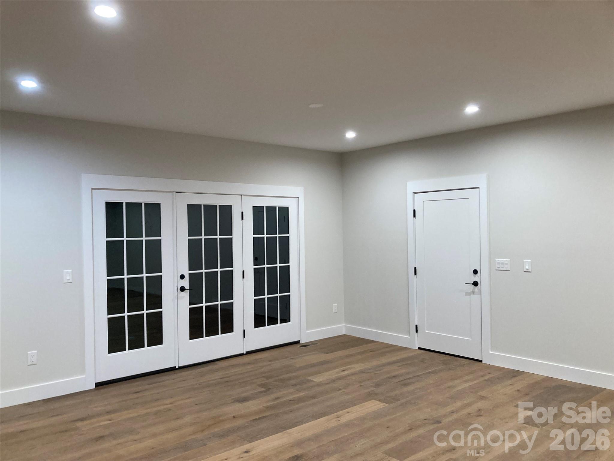 4899 Moonlite Bay Drive — Sherrills Ford
