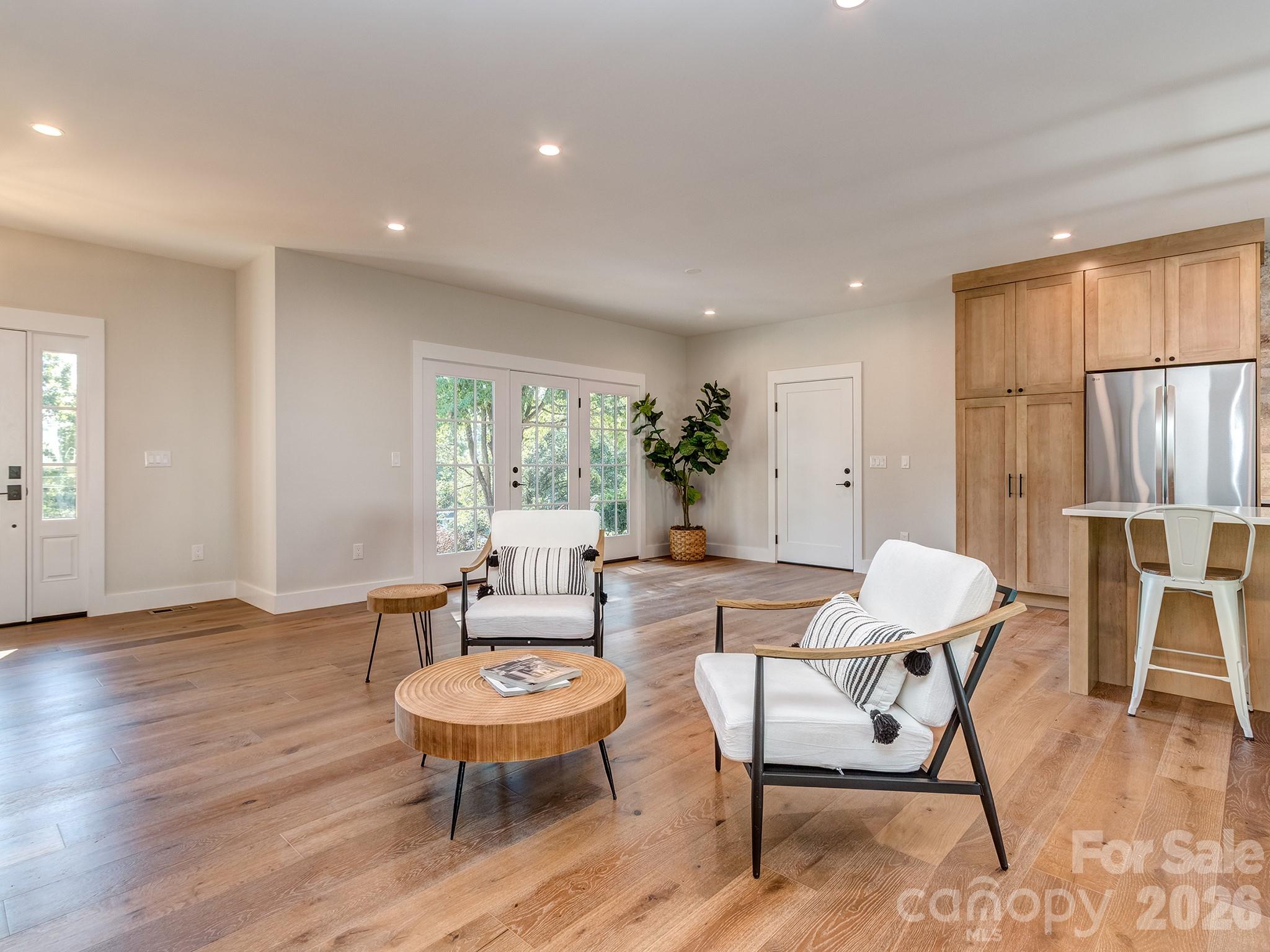 4899 Moonlite Bay Drive — Sherrills Ford