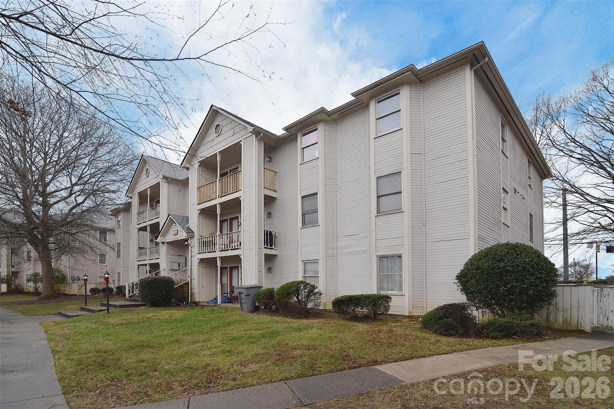 6120 Meadow Rose Lane — Charlotte
