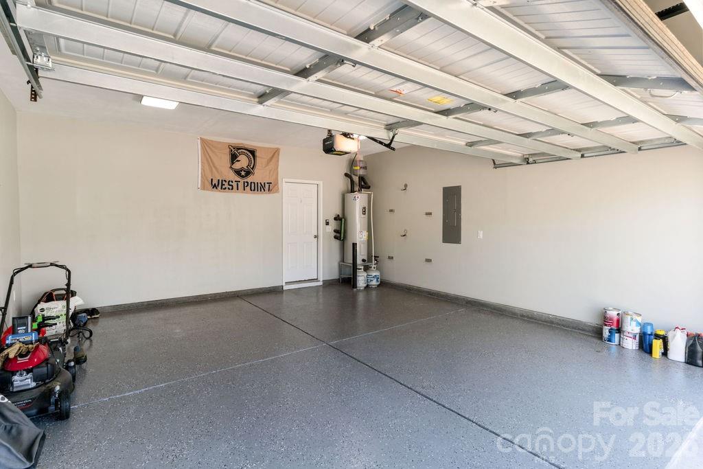 128 Neill Estate Lane — Mooresville