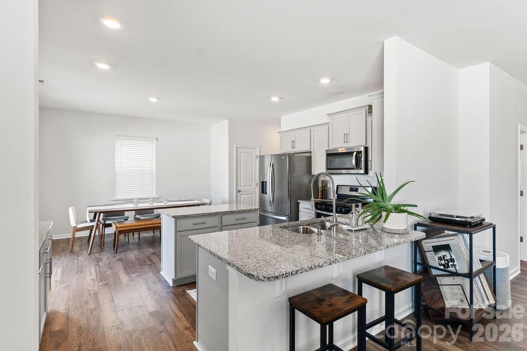 128 Neill Estate Lane — Mooresville