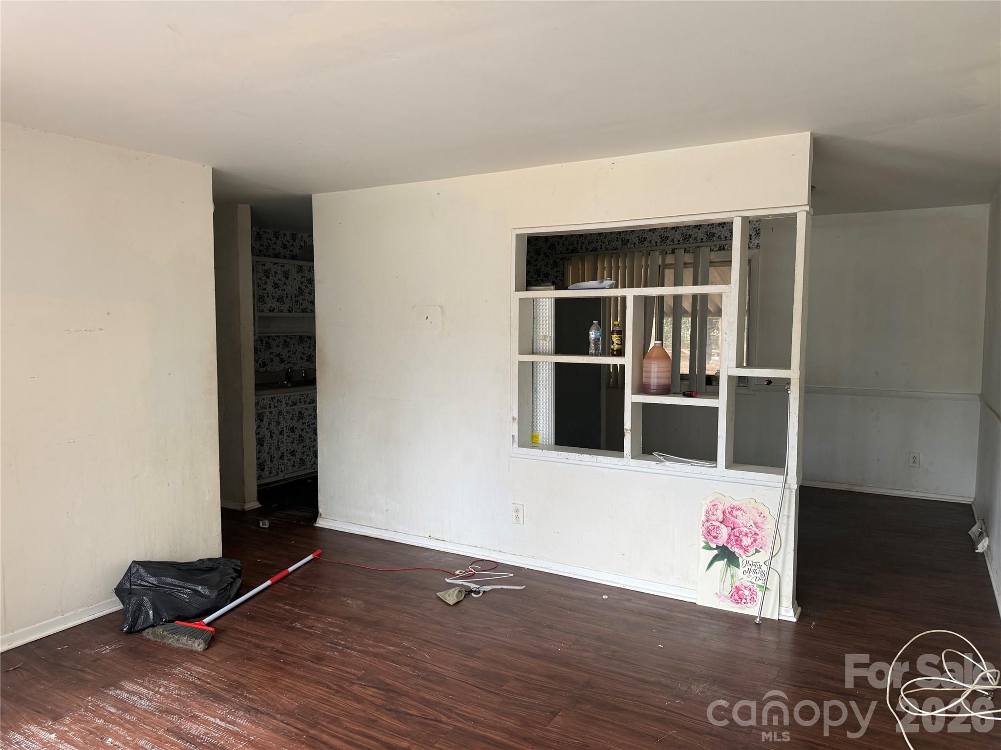 2732 Alleghany Street — Charlotte